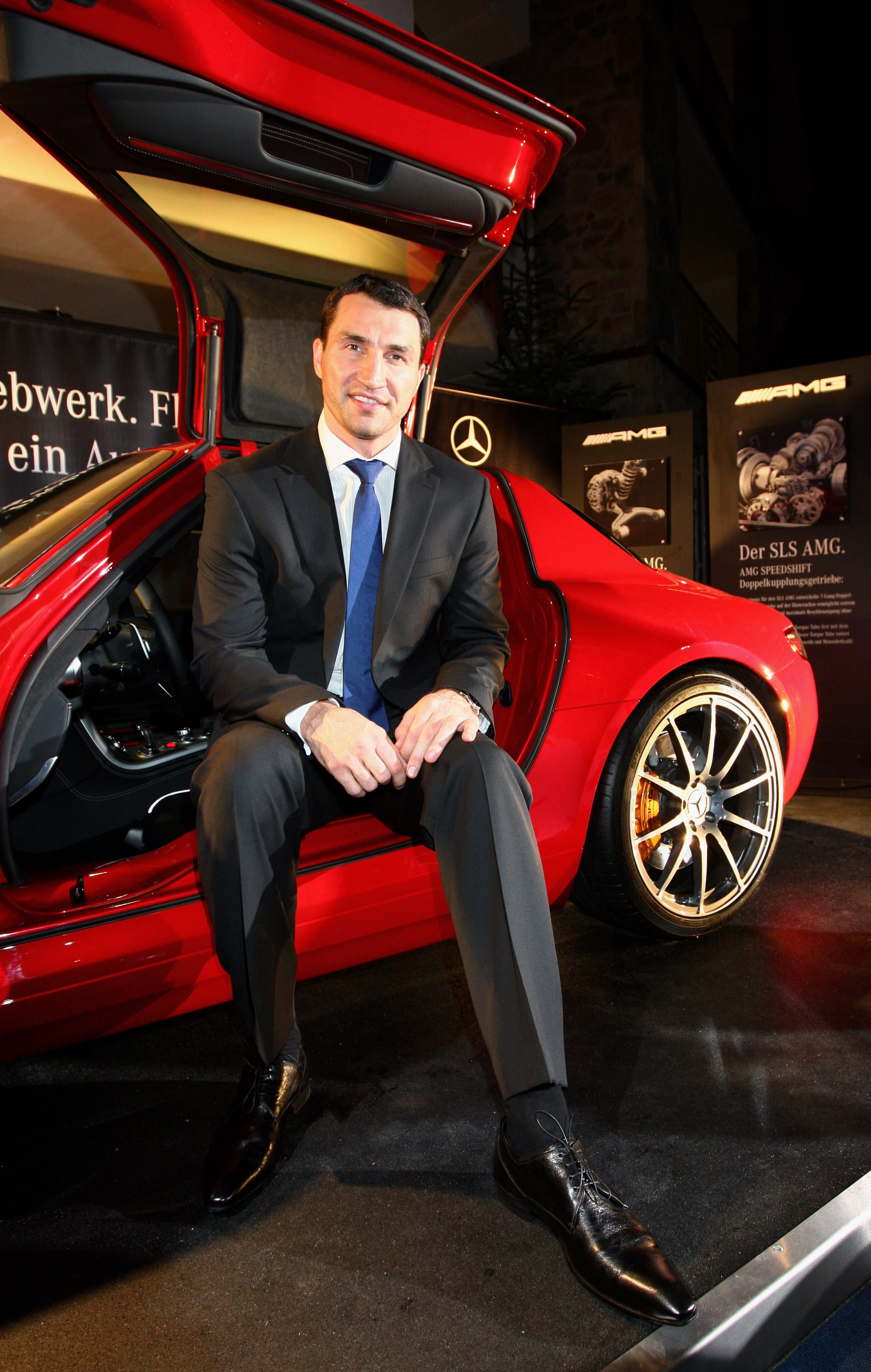 KITZBUHEL, AUSTRIA - NOVEMBER 23: Vladimir Klitschko attends the Laureus Media Award ceremony on November 23, 2009 in Kitzbuhel, Austria. (Photo by Miguel Villagran/Getty Images) KITZBUHEL, AUSTRIA - NOVEMBER 23: Vladimir Klitschko attends the Laureus Media Award ceremony on November 23, 2009 in Kitzbuhel, Austria. (Photo by Miguel Villagran/Getty Images)