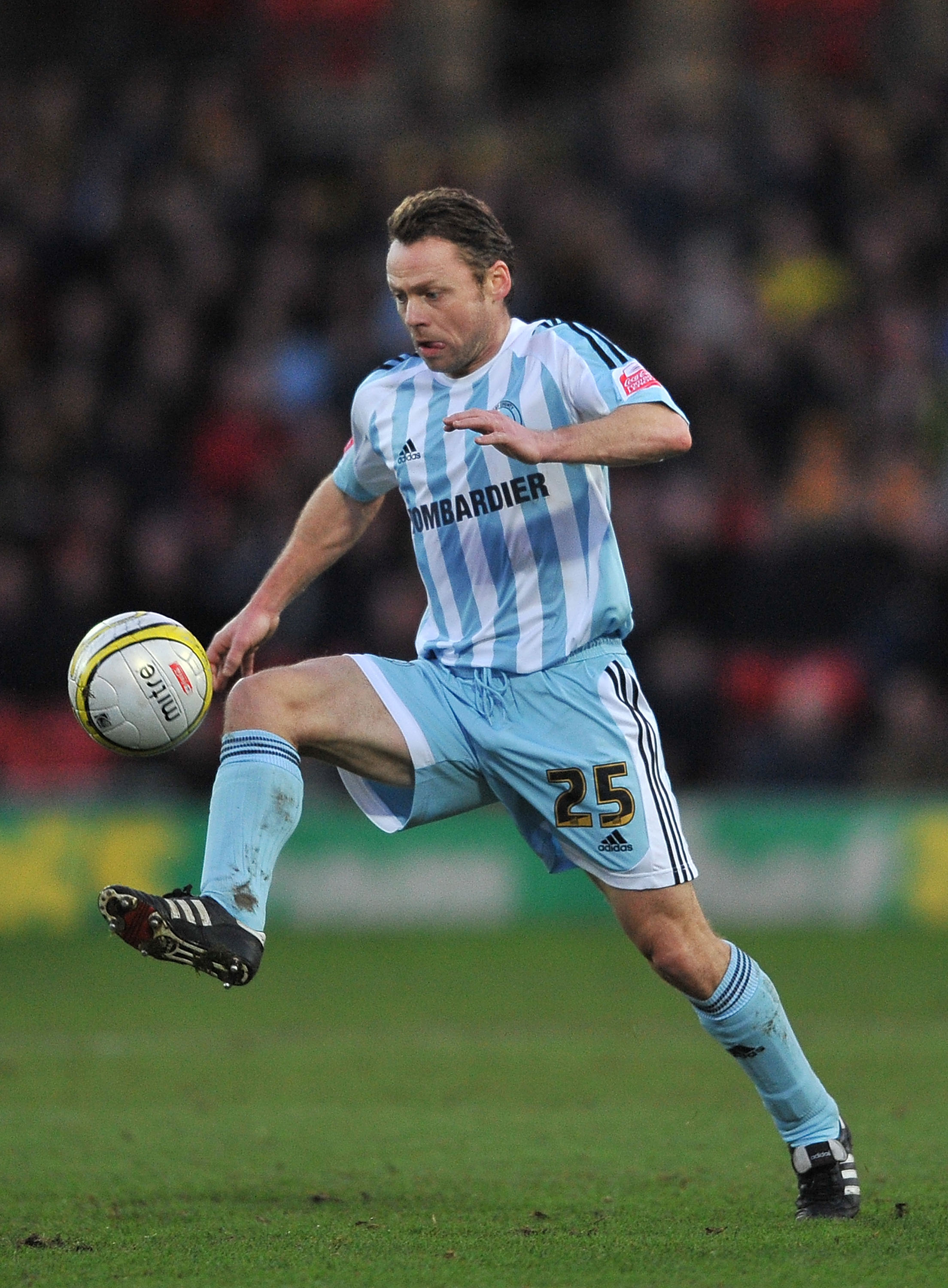 WATFORD, ENGLAND - DECEMBER 12:  Paul Dickov of Derby County during the Coca-Cola Championship match between Watford and Derby County at Vicarage Road on December 12, 2009 in Watford, England.  (Photo by Christopher Lee/Getty Images)