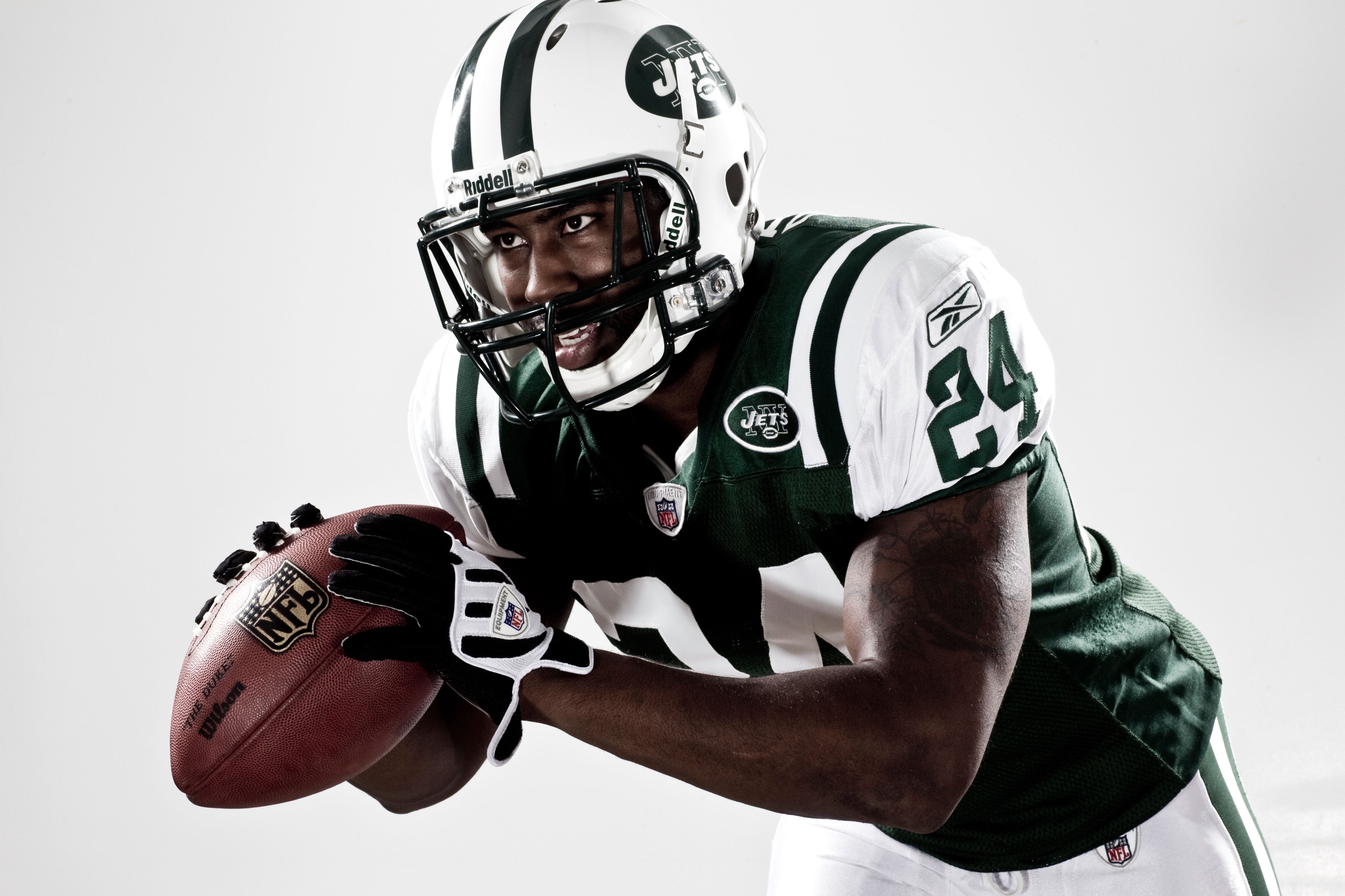NEW YORK, NY - MARCH 16:  New York Jets Darrelle Revis poses for a portrait on March 16, 2010 in New York, New York.  (Photo by Chris McGrath/Getty Images)