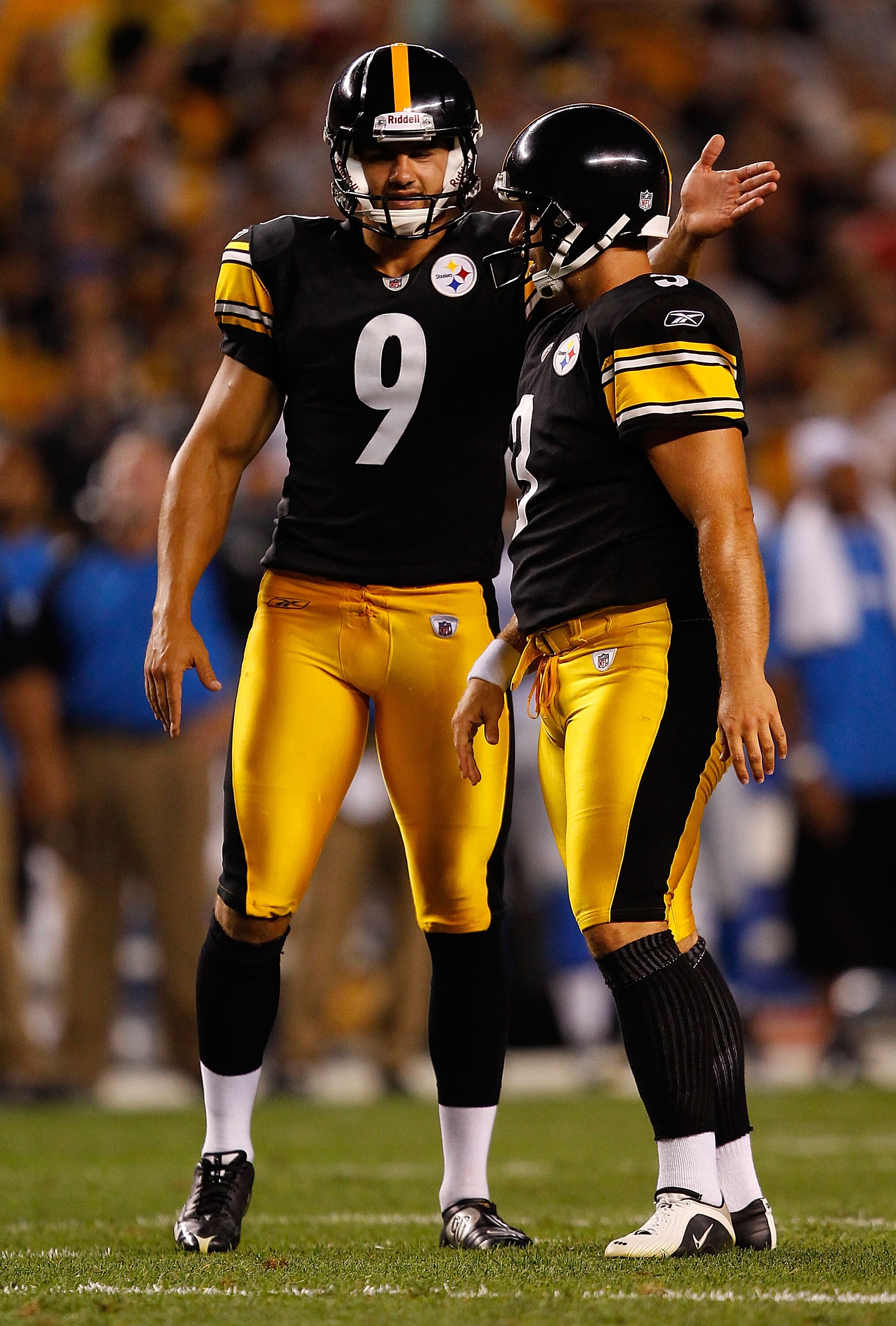 PITTSBURGH - AUGUST 14:  Daniel Sepulveda #9 of the Pittsburgh Steelers congratulates teammate Jeff Reed #3 after kicking a field goal against the Detroit Lions during the preseason game on August 14, 2010 at Heinz Field in Pittsburgh, Pennsylvania. Steel