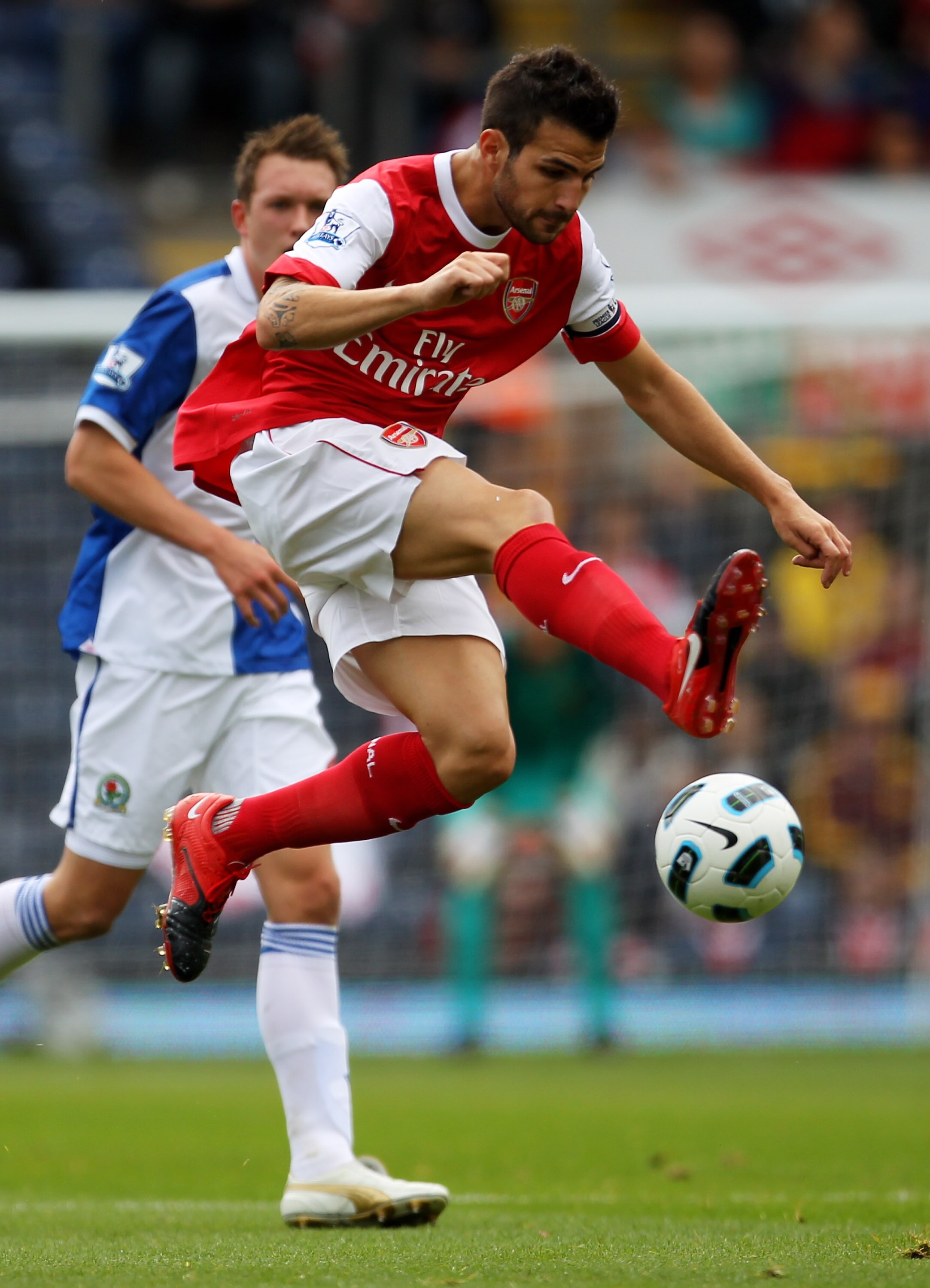 BLACKBURN, ENGLAND - AUGUST 28:  Cesc Fabregas of Arsenal controls the ball during the Barclays Premier League match between Blackburn Rovers and Arsenal at Ewood Park on August 28, 2010 in Blackburn, England. (Photo by Alex Livesey/Getty Images)