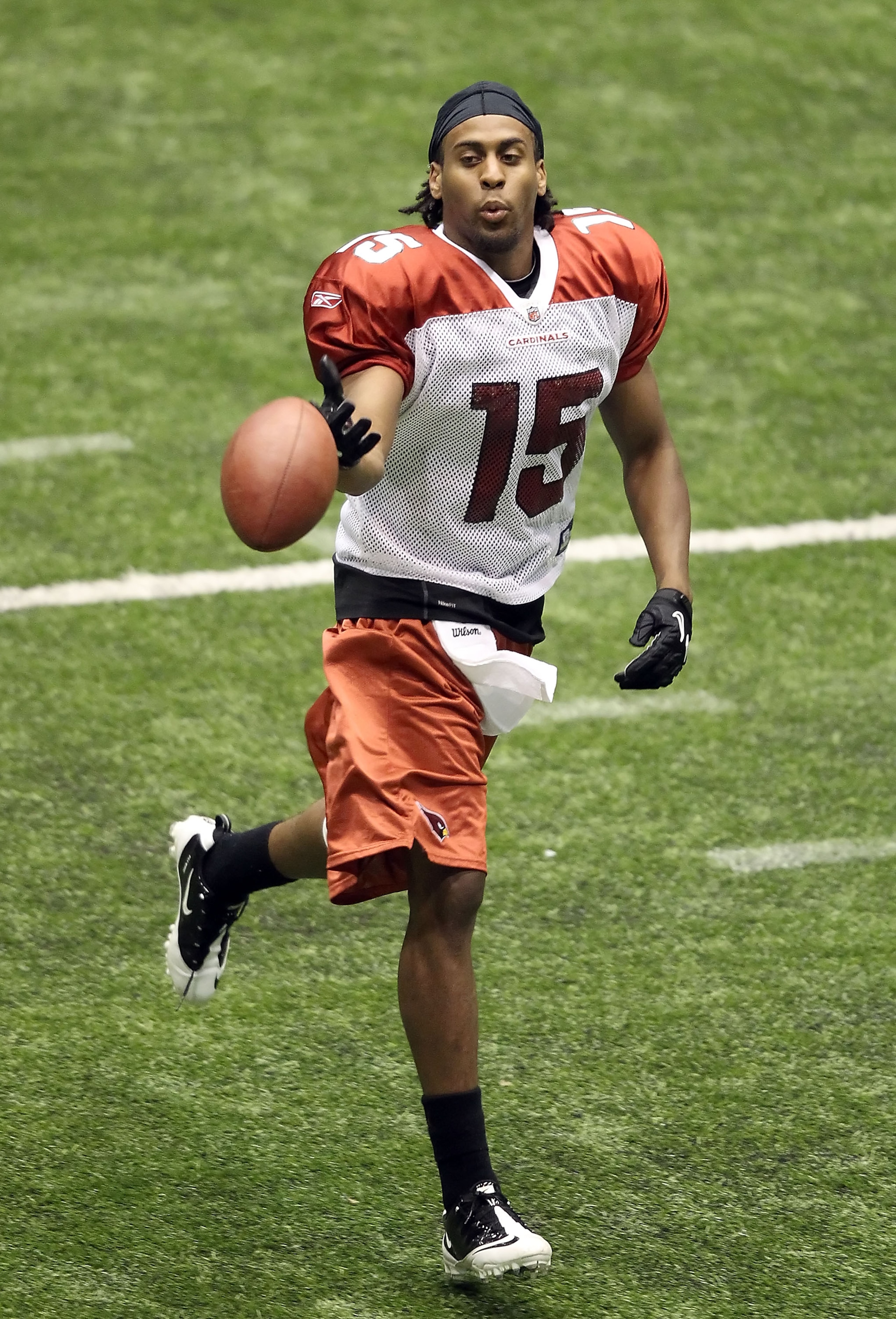 FLAGSTAFF, AZ - AUGUST 01:  Wide receiver Steve Breaston #15 of the Arizona Cardinals practices in training camp at Northern Arizona University Walkup Skydome on August 1, 2010 in Flagstaff, Arizona.  (Photo by Christian Petersen/Getty Images)