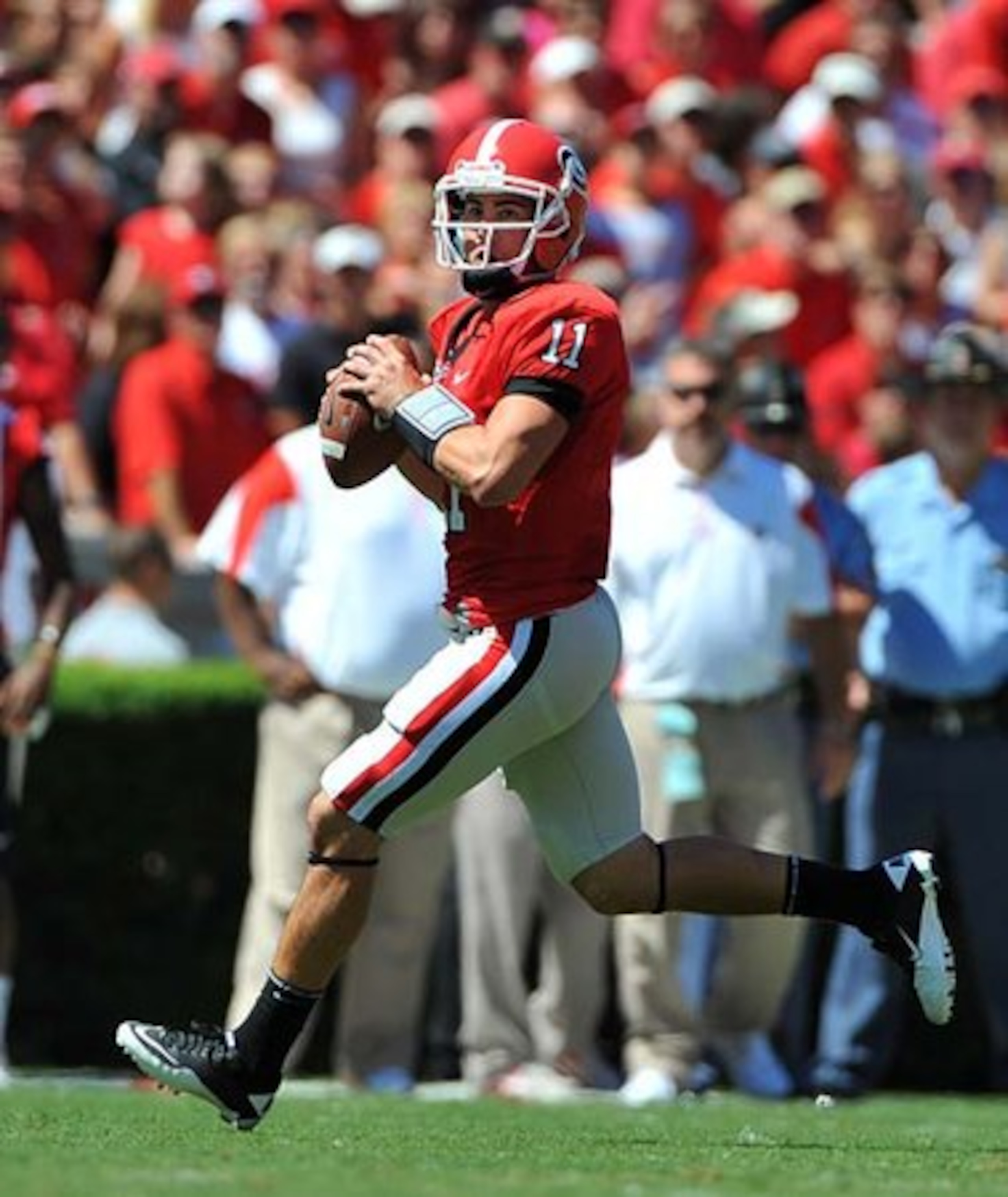 Murray went 17/26 160 yards with 3 passing touchdowns