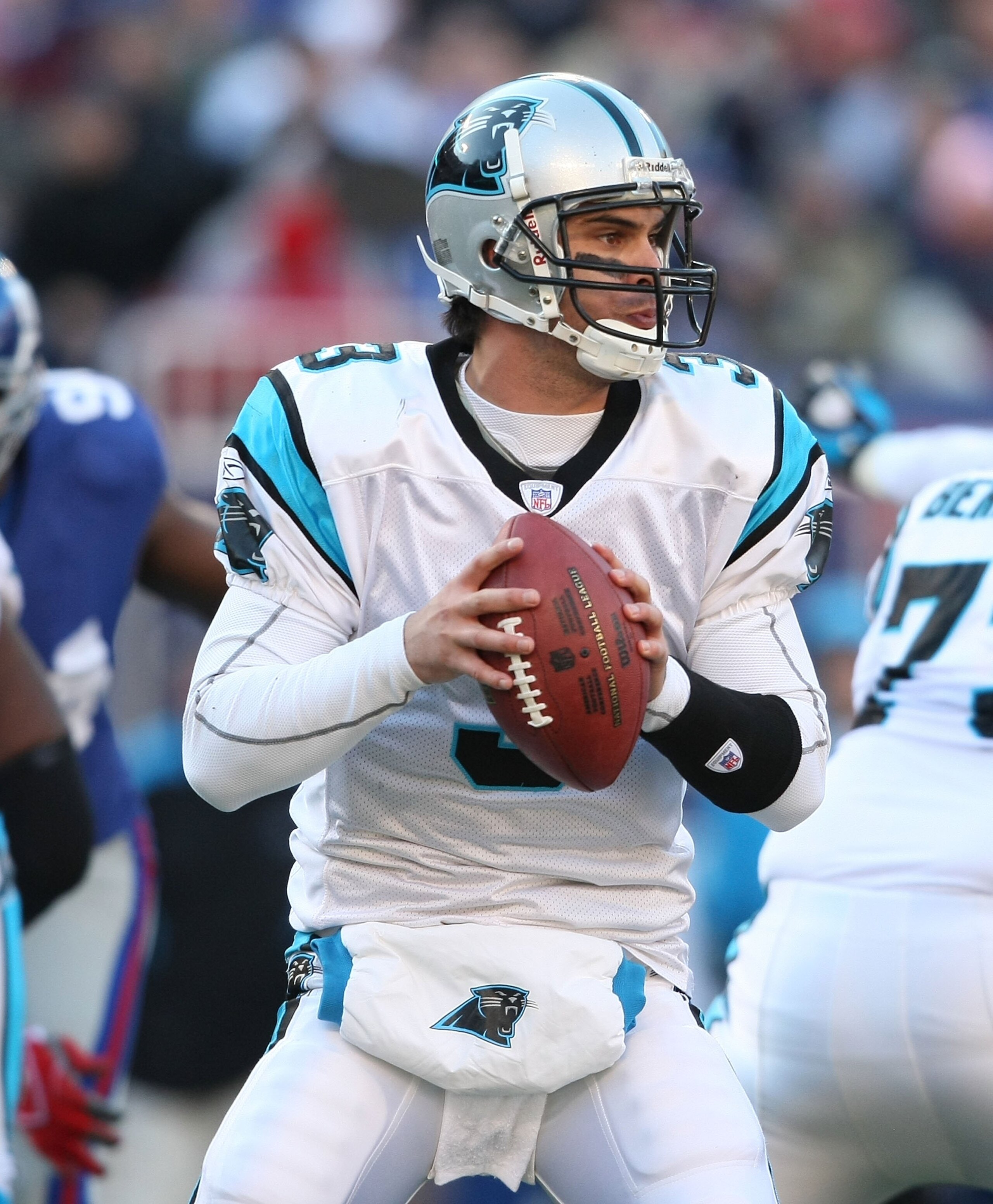 EAST RUTHERFORD, NJ - DECEMBER 27:  Matt Moore #3 of the Carolina Panthers drops back against the New York Giants at Giants Stadium on December 27, 2009 in East Rutherford, New Jersey.  (Photo by Nick Laham/Getty Images)