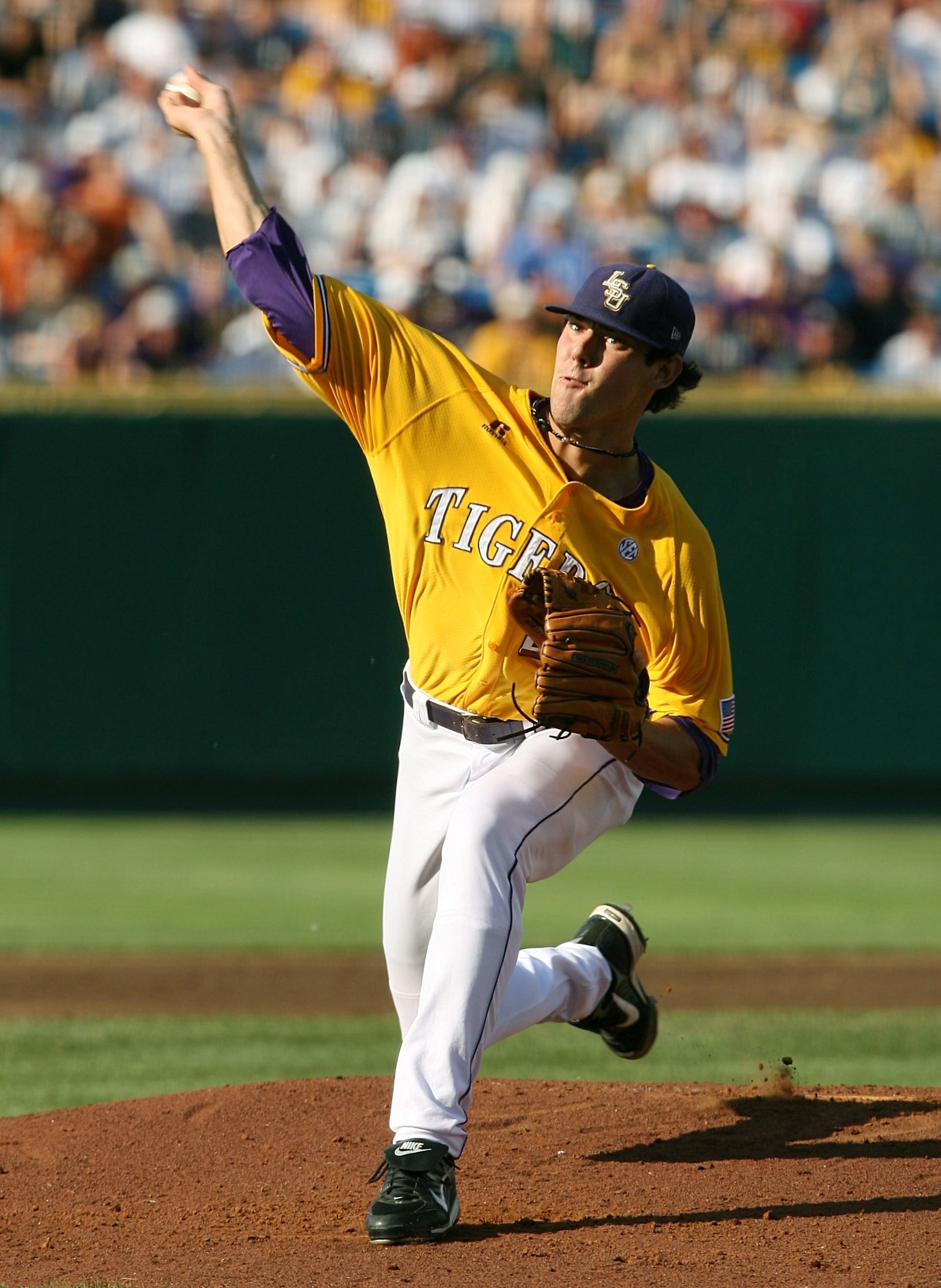 OMAHA, NE - JUNE 24:  Pitcher Anthony Ranaudo #23 of the Louisiana State University Tigers pitches in the first inning against the Texas Longhorns during Game 3 of the 2009 NCAA College World Series at Rosenblatt Stadium on June 24, 2009 in Omaha, Nebrask