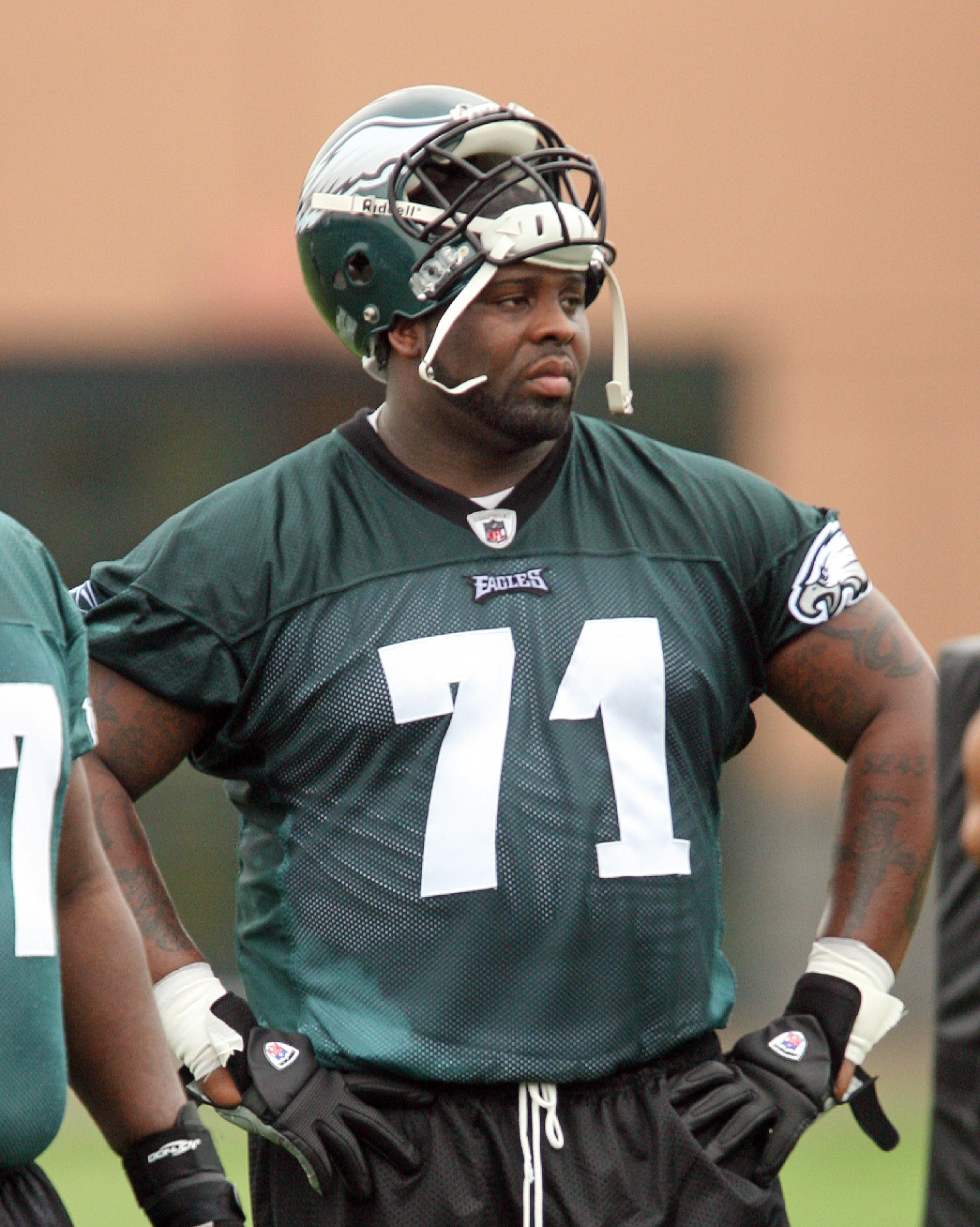 PHILADELPHIA - MAY 1: Offensive tackle Jason Peters #71 of the Philadelphia Eagles practices during minicamp at the NovaCare Complex on May 1, 2009 in Philadelphia, Pennsylvania. (Photo by Hunter Martin/Getty Images)