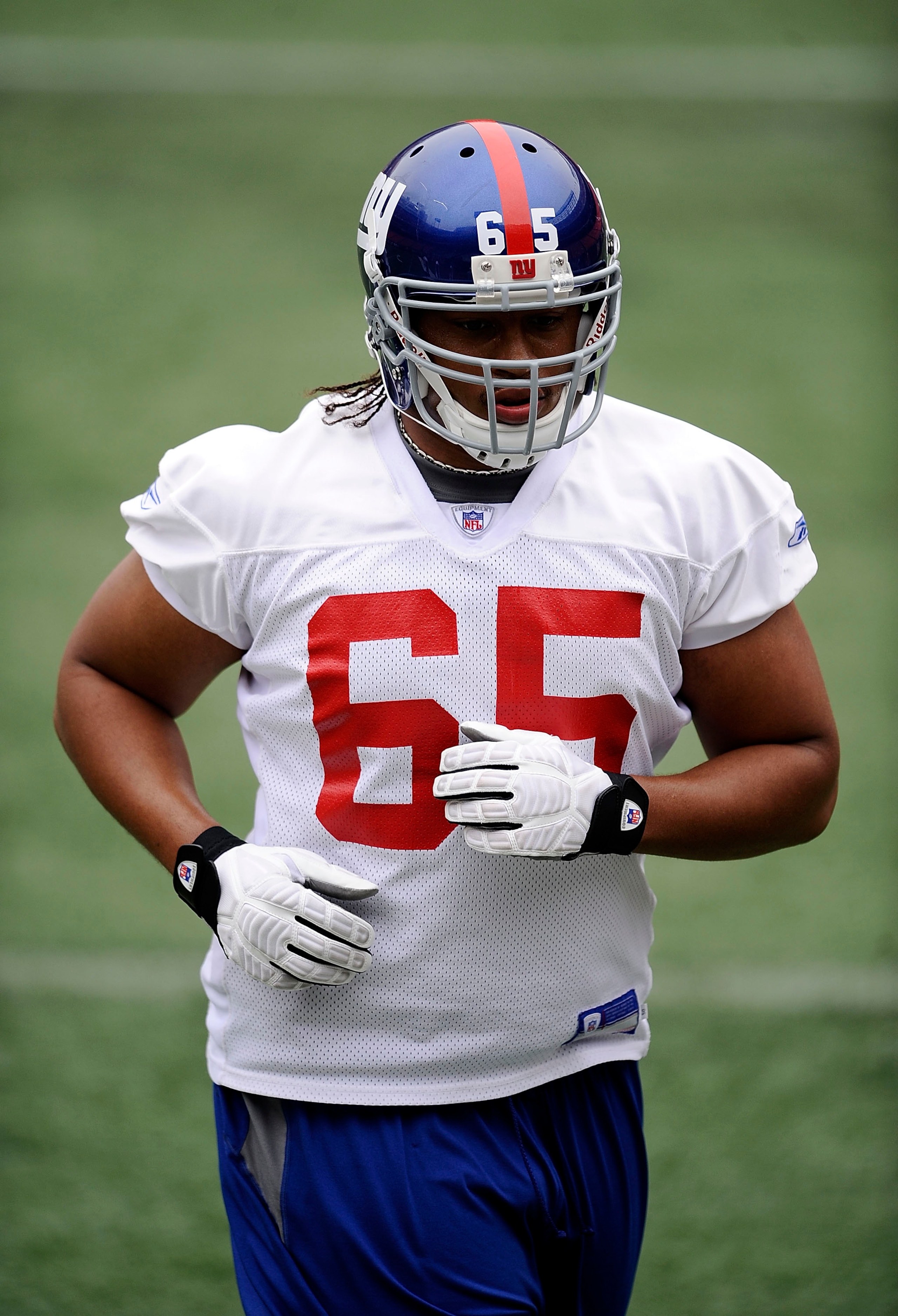 EAST RUTHERFORD, NJ - MAY 09: William Beatty #65 of the New York Giants works out at rookie camp on May 9, 2009 in East Rutherford, New Jersey. (Photo by Jeff Zelevansky/Getty Images) EAST RUTHERFORD, NJ - MAY 09: William Beatty #65 of the New York Giants works out at rookie camp on May 9, 2009 in East Rutherford, New Jersey. (Photo by Jeff Zelevansky/Getty Images)