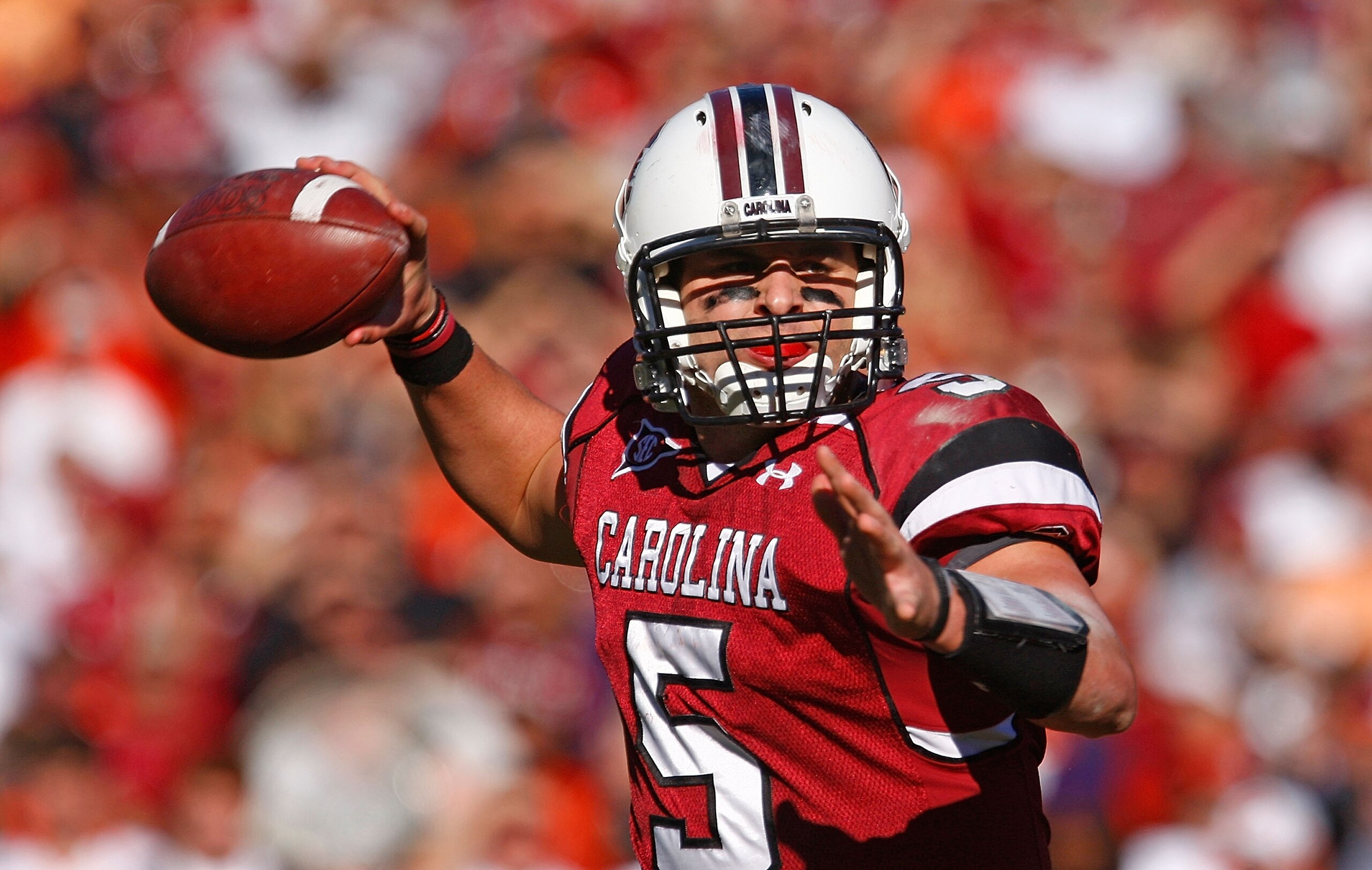 COLUMBIA, SC - NOVEMBER 28:  Stephen Garcia #5 of the South Carolina Gamecocks drops back to pass against the Clemson Tigers at Williams-Brice Stadium on November 28, 2009 in Columbia, South Carolina.  (Photo by Scott Halleran/Getty Images)