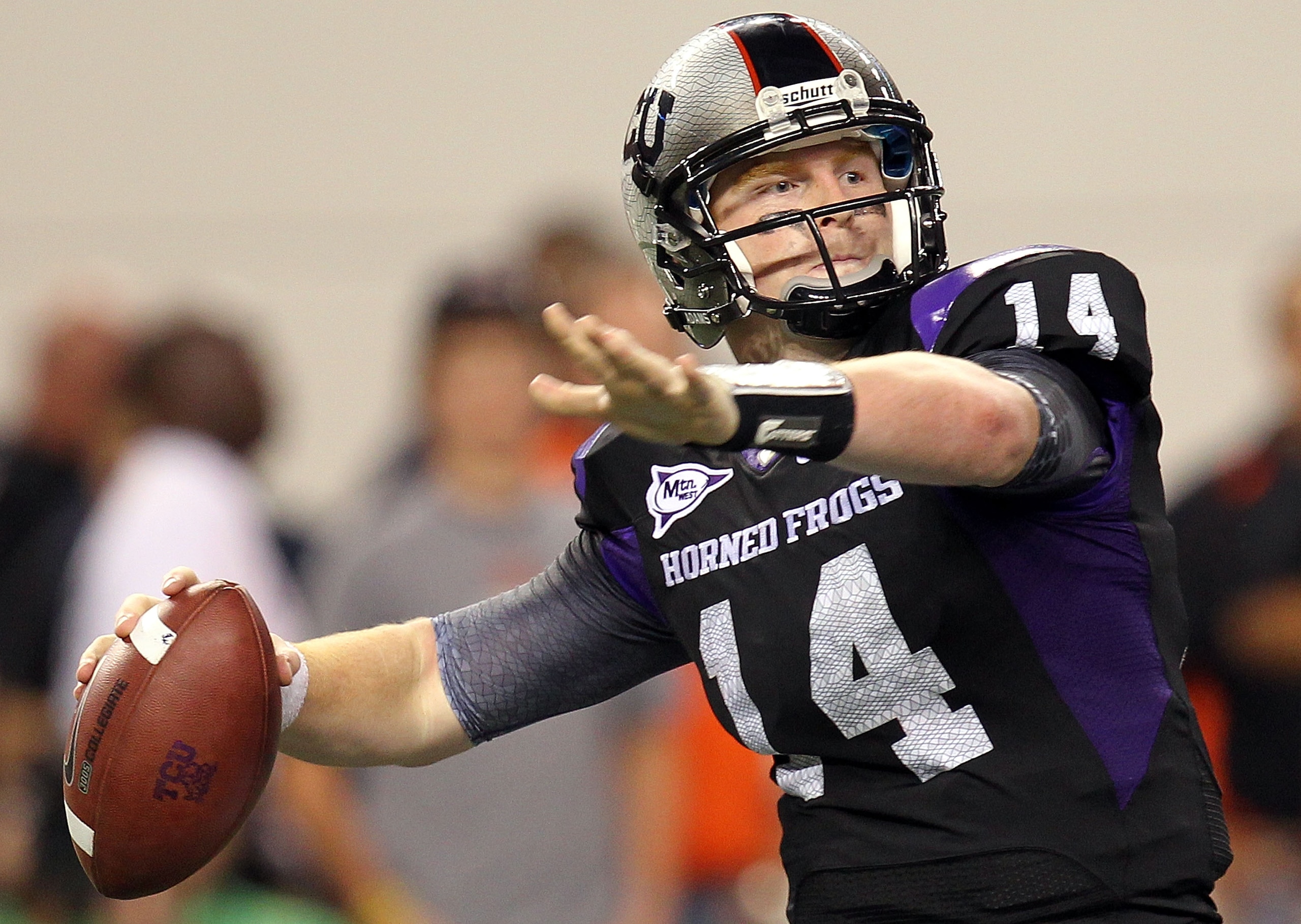 ARLINGTON, TX - SEPTEMBER 04:  Quarterback Andy Dalton #14 of the TCU Horned Frogs at Cowboys Stadium on September 4, 2010 in Arlington, Texas.  (Photo by Ronald Martinez/Getty Images)
