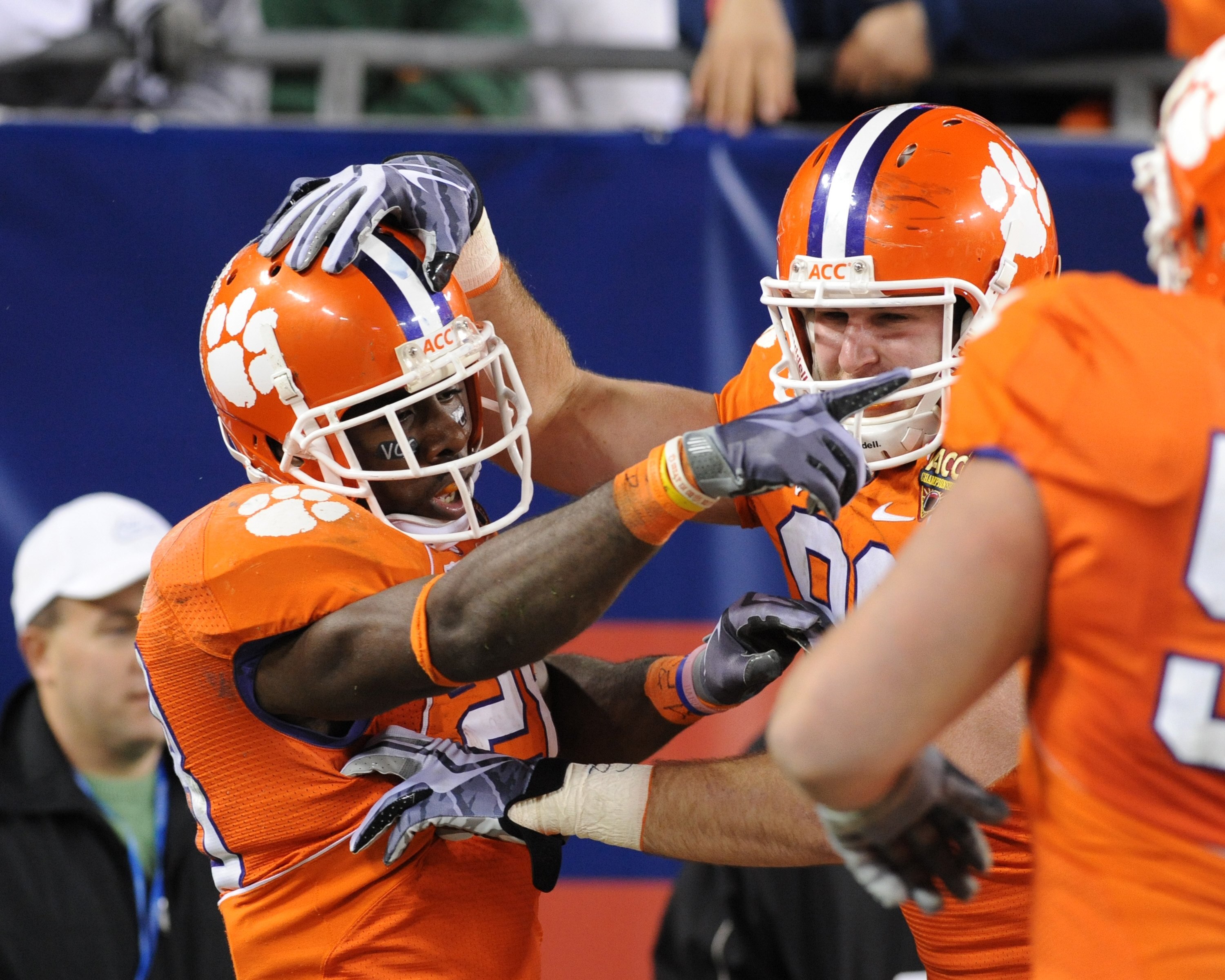 TAMPA, FL - NOVEMBER 28: Running back C. J. Spiller #28 of the Clemson Tigers celebrates a touchdown run against the Georgia Tech Yellow Jackets in the 2009 ACC Football Championship Game December 5, 2009 at Raymond James Stadium in Tampa, Florida.  (Phot