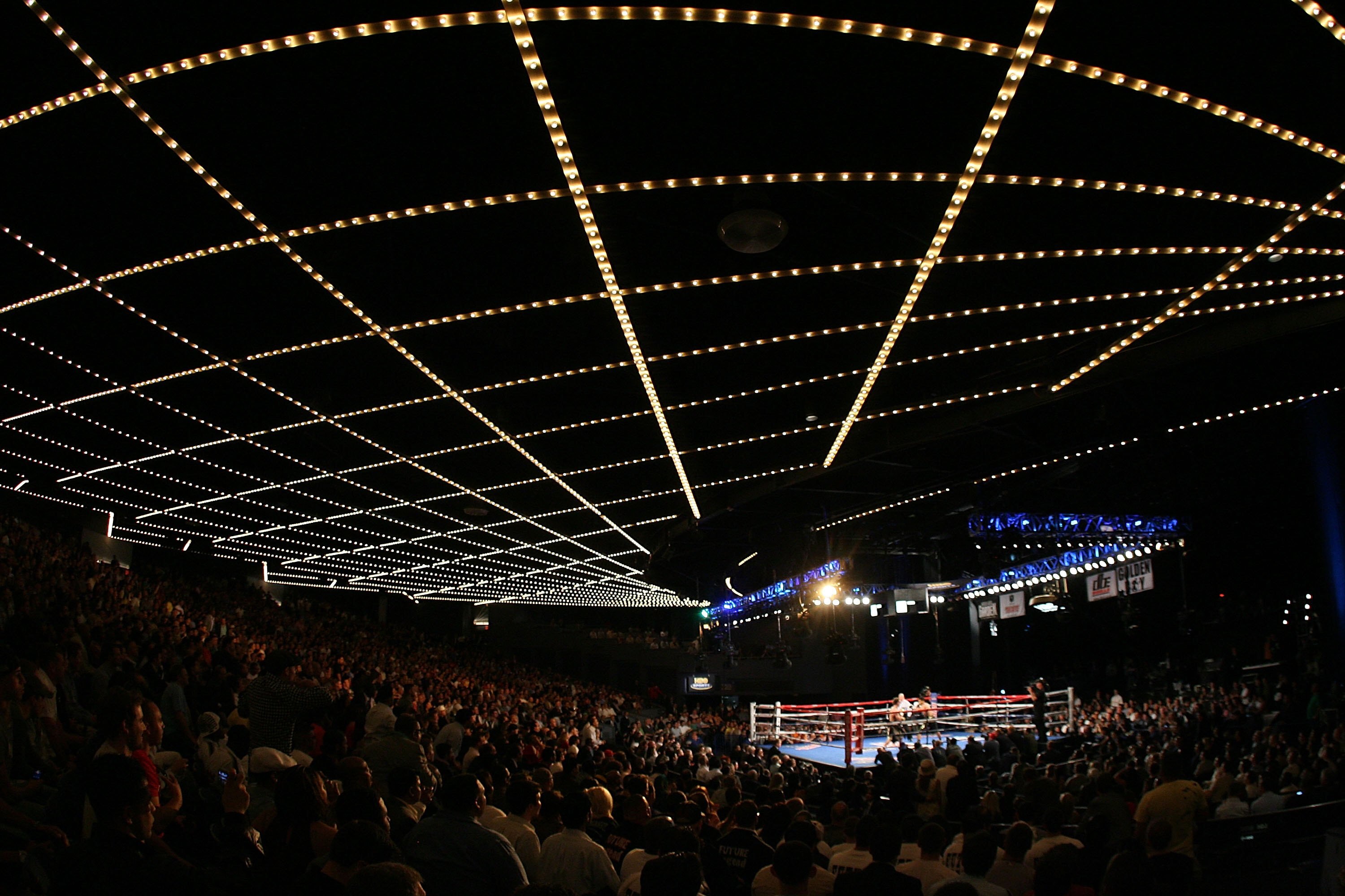 NEW YORK - MAY 15:  Amir Khan of Great Britain and Paulie Malignaggi exchange blows during the WBA light welterweight title fight at Madison Square Garden on May 15, 2010 in New York City.  (Photo by Michael Heiman/Getty Images)