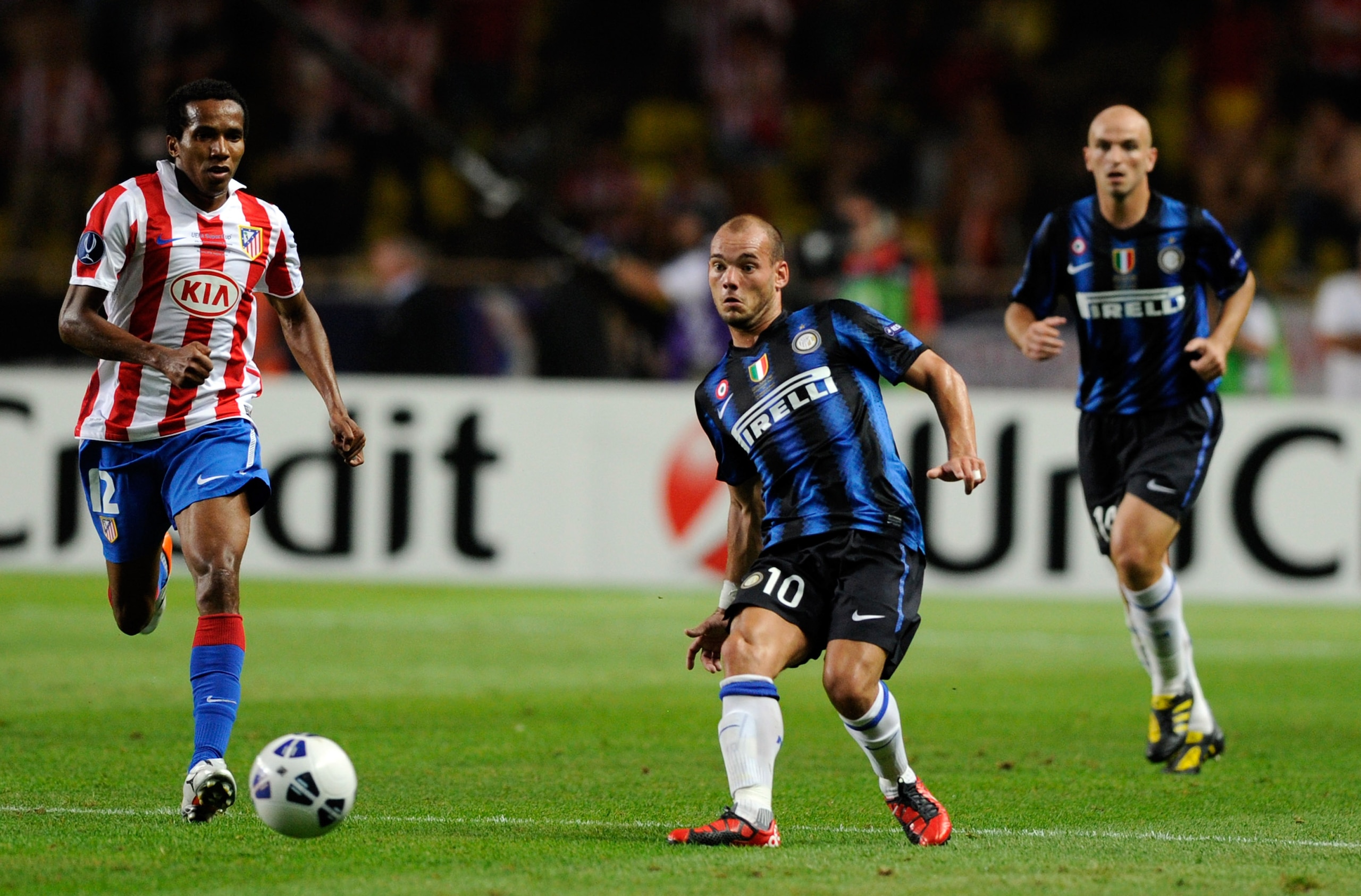 MONACO - AUGUST 27:  Wesley Snejder of Inter Milan during the UEFA Super Cup between Inter and Atletico Madrid at Louis II Stadium on August 27, 2010 in Monaco, Monaco.  (Photo by Claudio Villa/Getty Images)