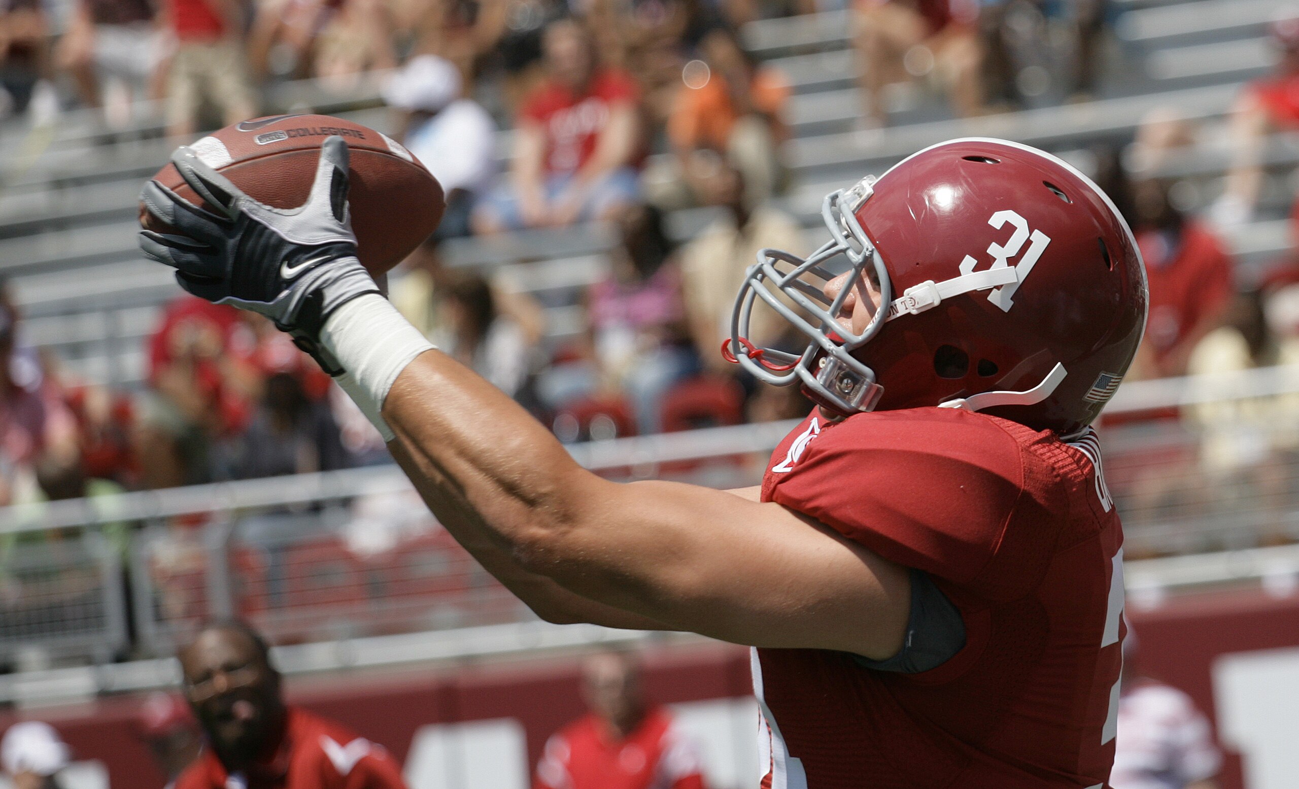 TUSCALOOSA, AL - APRIL 17: Tight end John Baites #31 of the Alabama Crimson Tide catches a pass prior to the start of the Alabama spring game at Bryant Denny Stadium on April 17, 2010 in Tuscaloosa, Alabama. (Photo by Dave Martin/Getty Images)