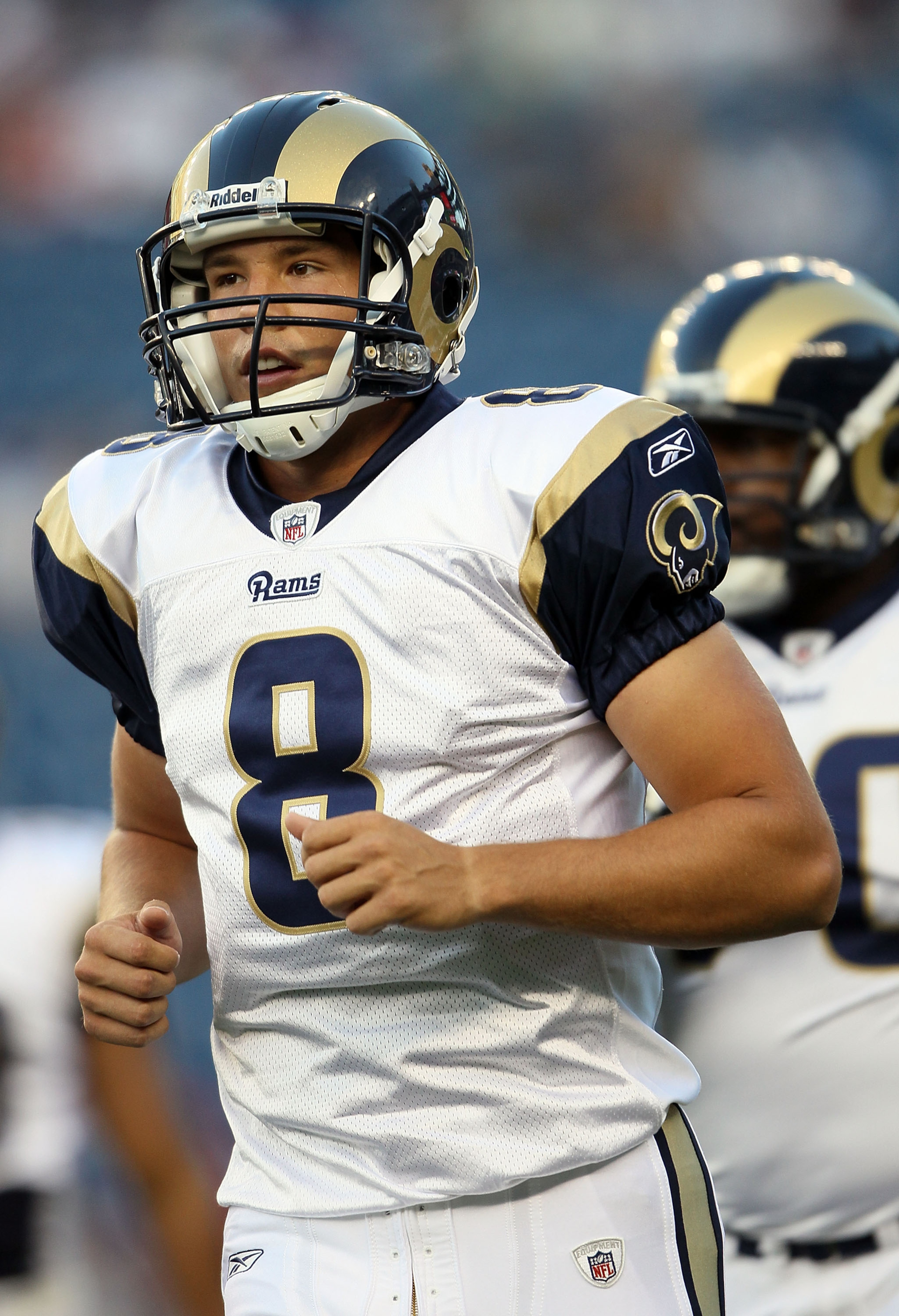 FOXBORO, MA - AUGUST 26:  Sam Bradford #8 of the St. Louis Rams looks on before the game against the New England Patriots on August 26, 2010 at Gillette Stadium in Foxboro, Massachusetts.  (Photo by Elsa/Getty Images)