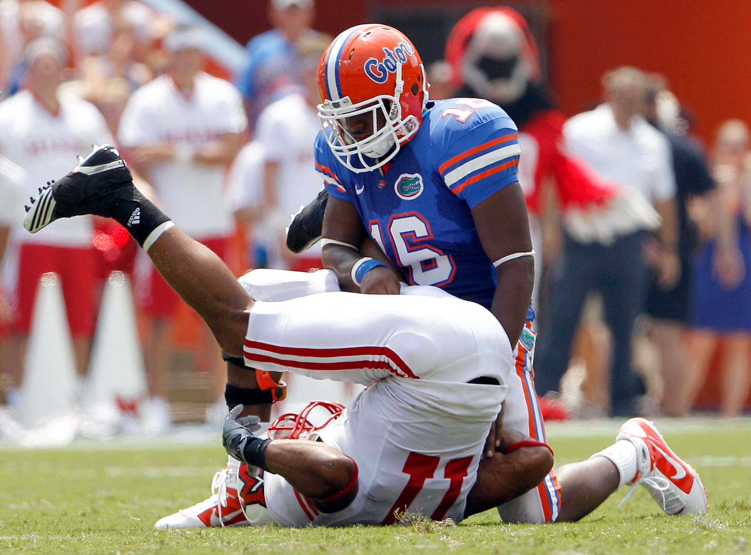 GAINESVILLE, FL - SEPTEMBER 04:  A.J. Jones #16 of the Florida Gators breaks up a pass to Armand Robinson #11 of the Miami University RedHawks at Ben Hill Griffin Stadium on September 4, 2010 in Gainesville, Florida.  (Photo by Sam Greenwood/Getty Images)