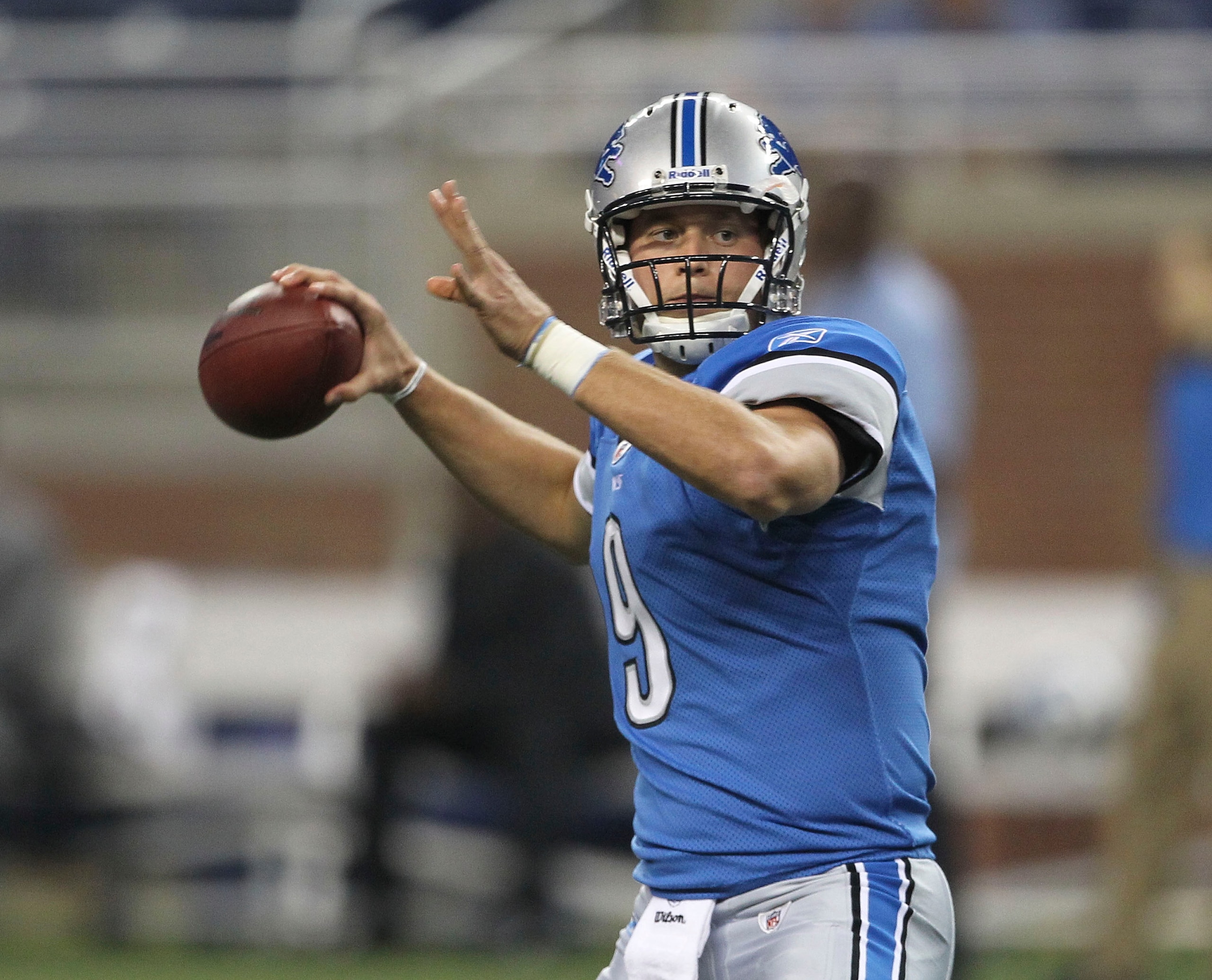 DETROIT - SEPTEMBER 02: Matthew Stafford #9 of the Detroit Lions warms up prior to the start of the preseason game against the Buffalo Bills at Ford Field on September 2, 2010 in Detroit, Michigan. (Photo by Leon Halip/Getty Images) DETROIT - SEPTEMBER 02: Matthew Stafford #9 of the Detroit Lions warms up prior to the start of the preseason game against the Buffalo Bills at Ford Field on September 2, 2010 in Detroit, Michigan. (Photo by Leon Halip/Getty Images)