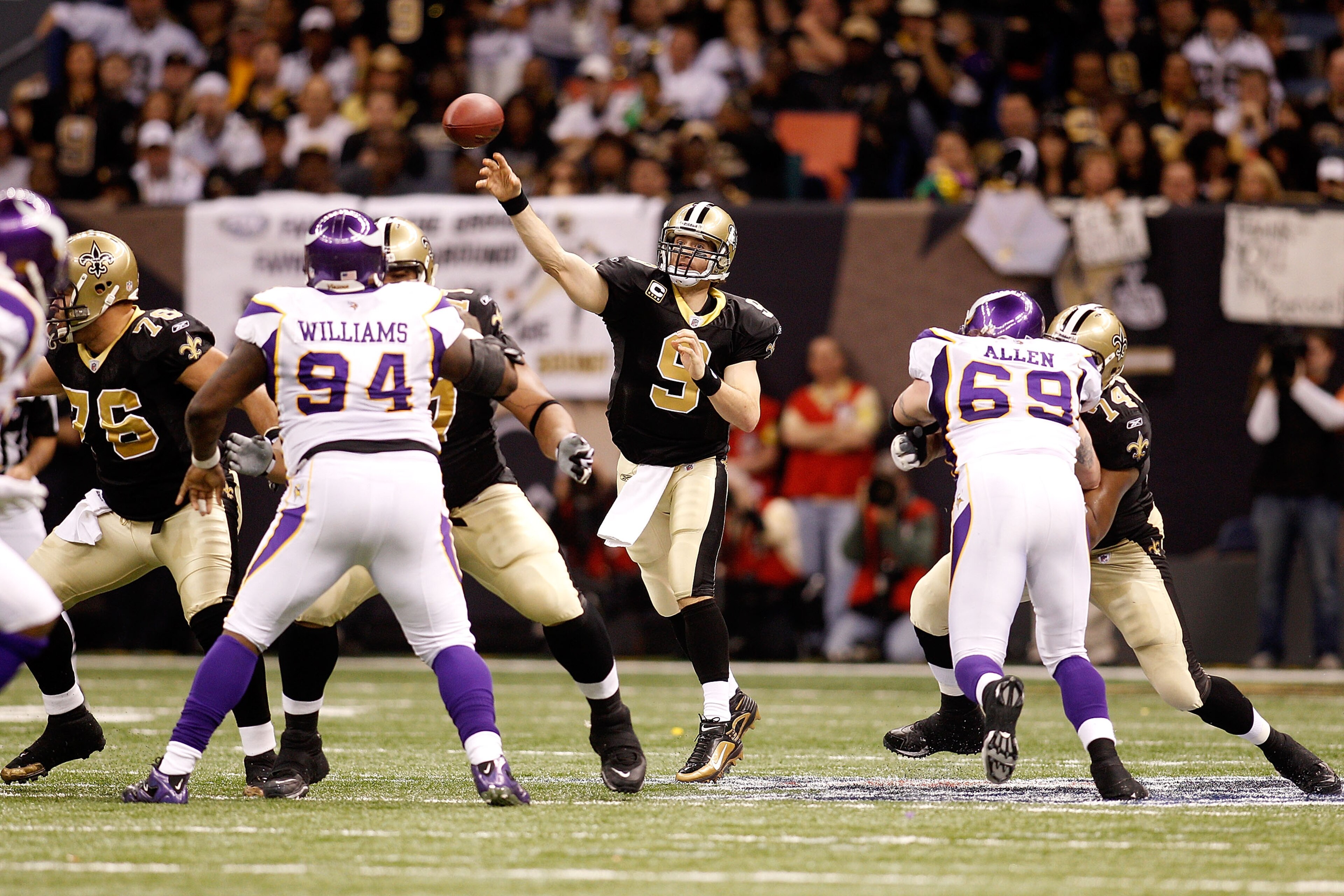 NEW ORLEANS - JANUARY 24:  Quarterback Drew Brees #9 of the New Orleans Saints throws a pass against the Minnesota Vikings during the NFC Championship Game at the Louisana Superdome on January 24, 2010 in New Orleans, Louisiana.  (Photo by Chris Graythen/