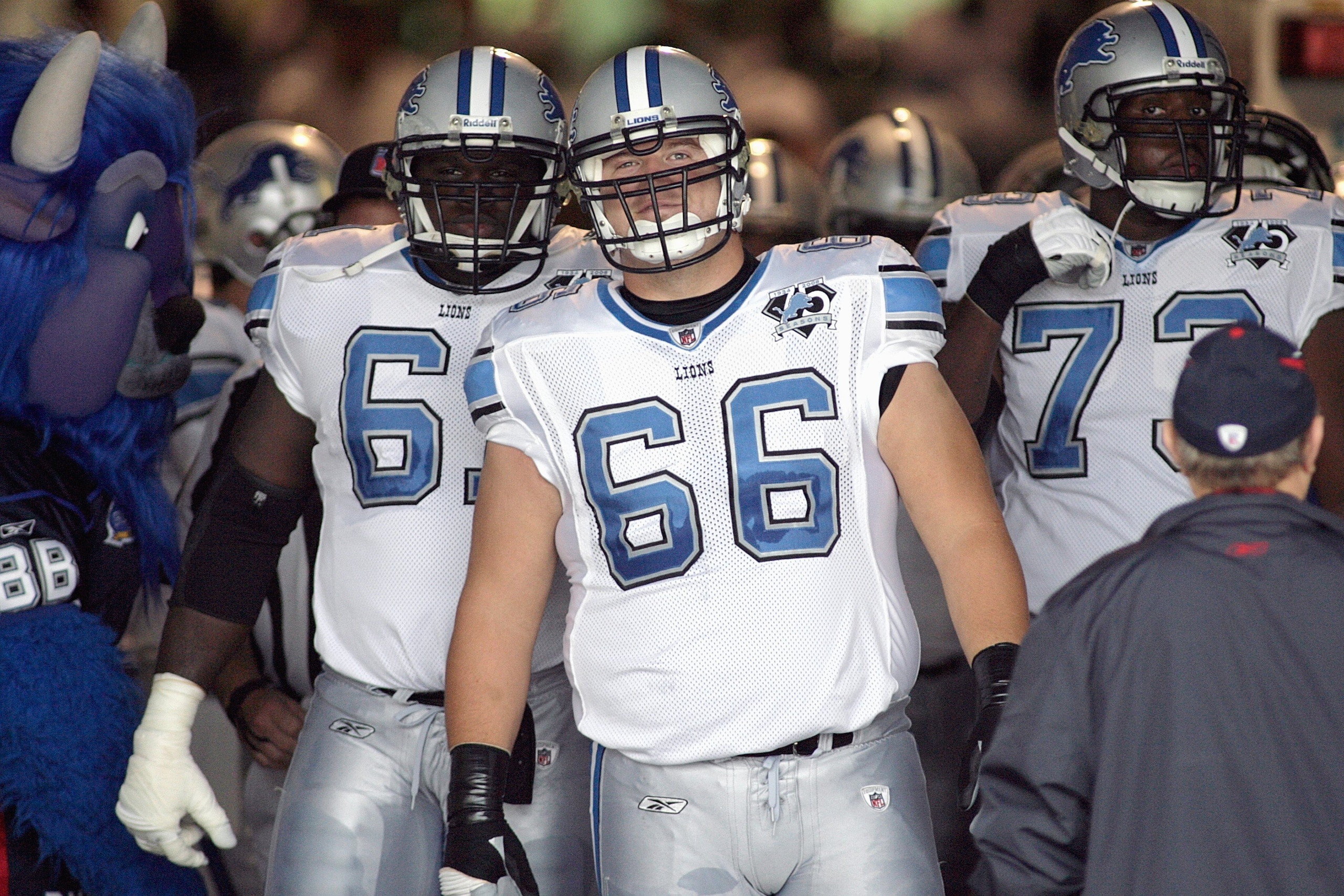 ORCHARD PARK - AUGUST 28: Stephen Peterman #66 of the Detroit Lions enters the field before the game against the Buffalo Bills at Ralph Wilson Stadium on August 28, 2008 in Orchard Park, New York. (Photo by: Rick Stewart/Getty Images) ORCHARD PARK - AUGUST 28: Stephen Peterman #66 of the Detroit Lions enters the field before the game against the Buffalo Bills at Ralph Wilson Stadium on August 28, 2008 in Orchard Park, New York. (Photo by: Rick Stewart/Getty Images)