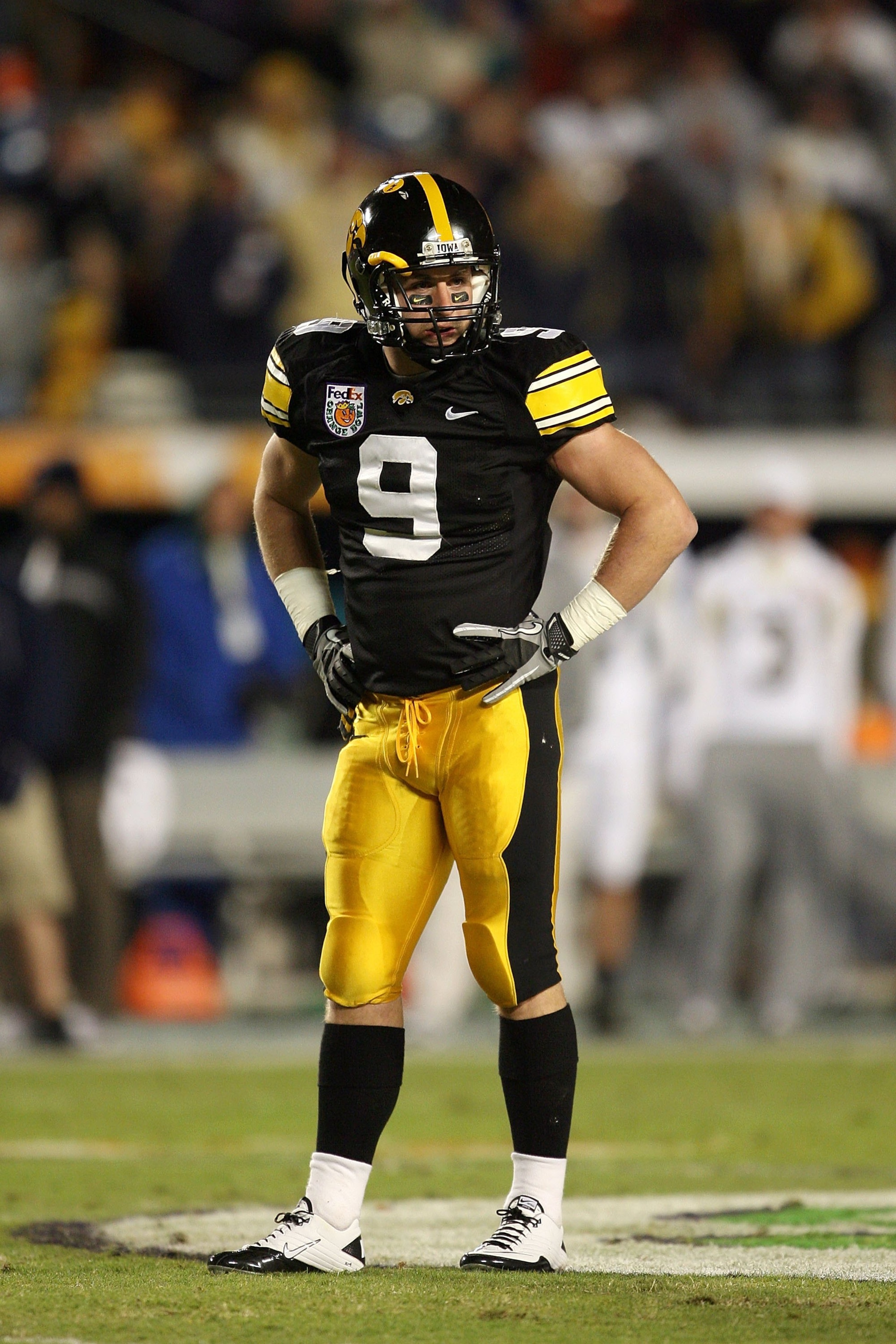 MIAMI GARDENS, FL - JANUARY 05:  Strong Safety Tyler Sash #9 of the Iowa Hawkeyes lines up on defense against the Georgia Tech Yellow Jackets during the FedEx Orange Bowl at Land Shark Stadium on January 5, 2010 in Miami Gardens, Florida. Iowa won 24-14.