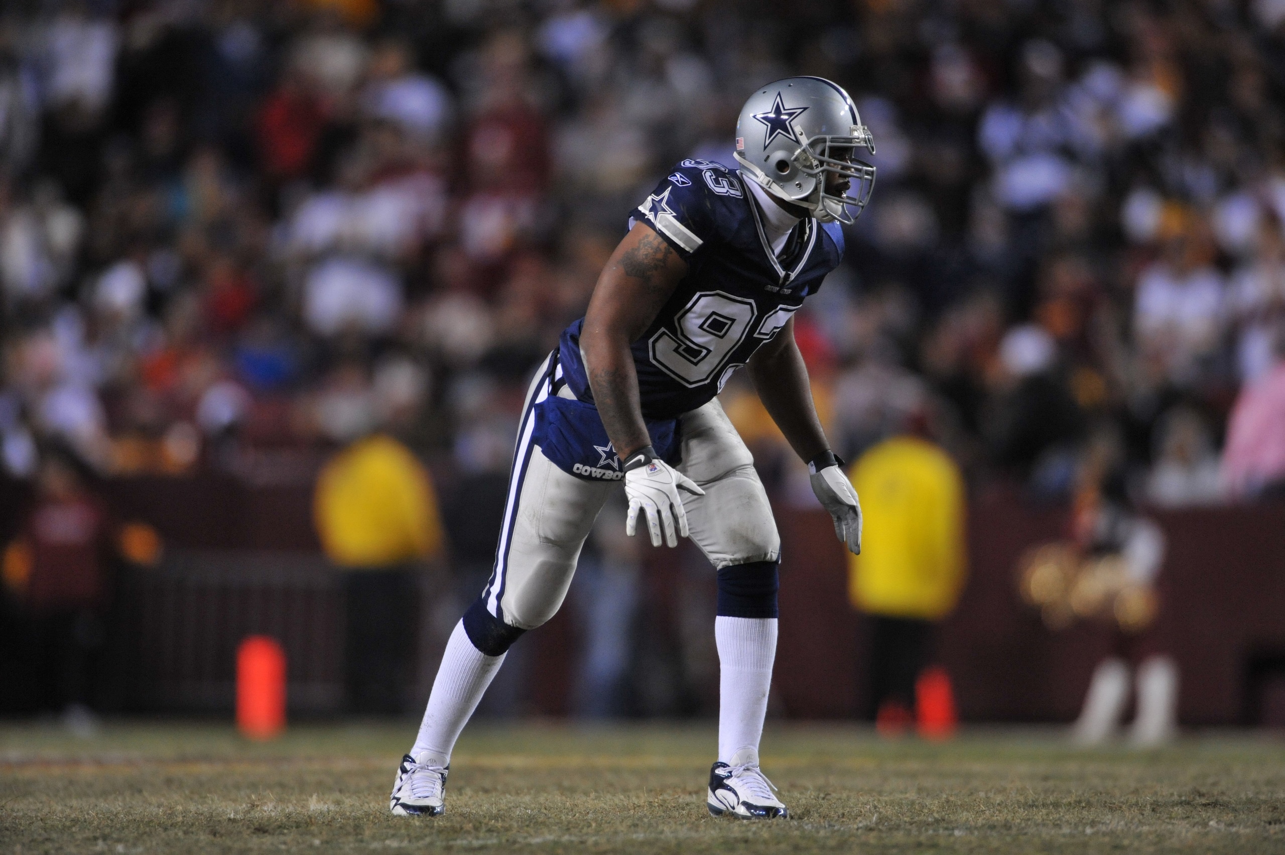 LANDOVER, MD - DECEMBER 27:  Anthony Spencer #93 of the Dallas Cowboys defends against the Washington Redskins at FedExField on December 27, 2009 in Landover, Maryland. The Cowboys defeated the Redskins 17-0. (Photo by Larry French/Getty Images)