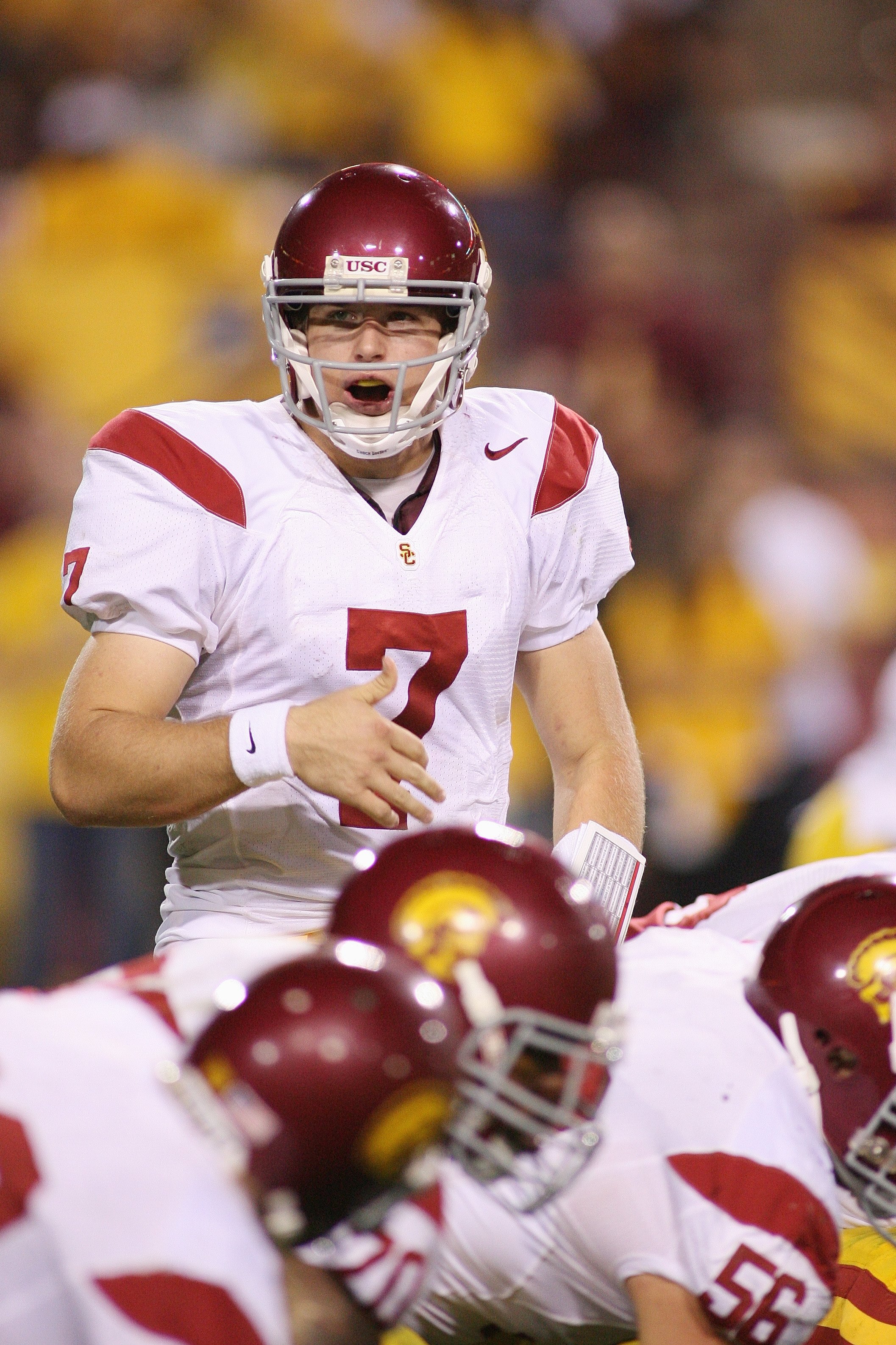 TEMPE, AZ - NOVEMBER 7:  Quarterback Matt Barkley #7 of the USC Trojans calls out a play at the line of scrimmage against the Arizona State Sun Devils on November 7, 2009 at Sun Devil Stadium in Tempe, Arizona.  USC won 14-9.  (Photo by Jeff Golden/Getty 