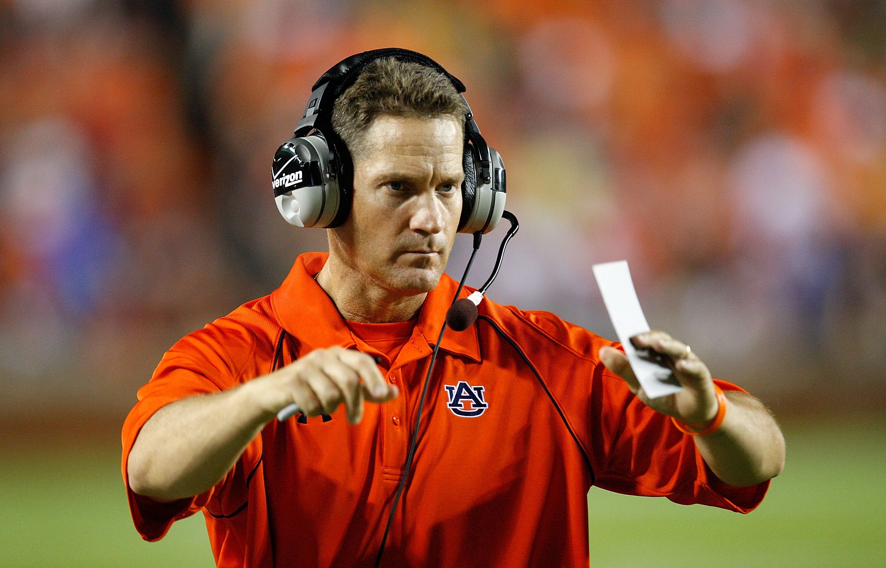 AUBURN, AL - SEPTEMBER 19:  Head coach Gene Chizik of the Auburn Tigers looks on during the game against the West Virginia Mountaineers at Jordan-Hare Stadium on September 19, 2009 in Auburn, Alabama.  (Photo by Kevin C. Cox/Getty Images)