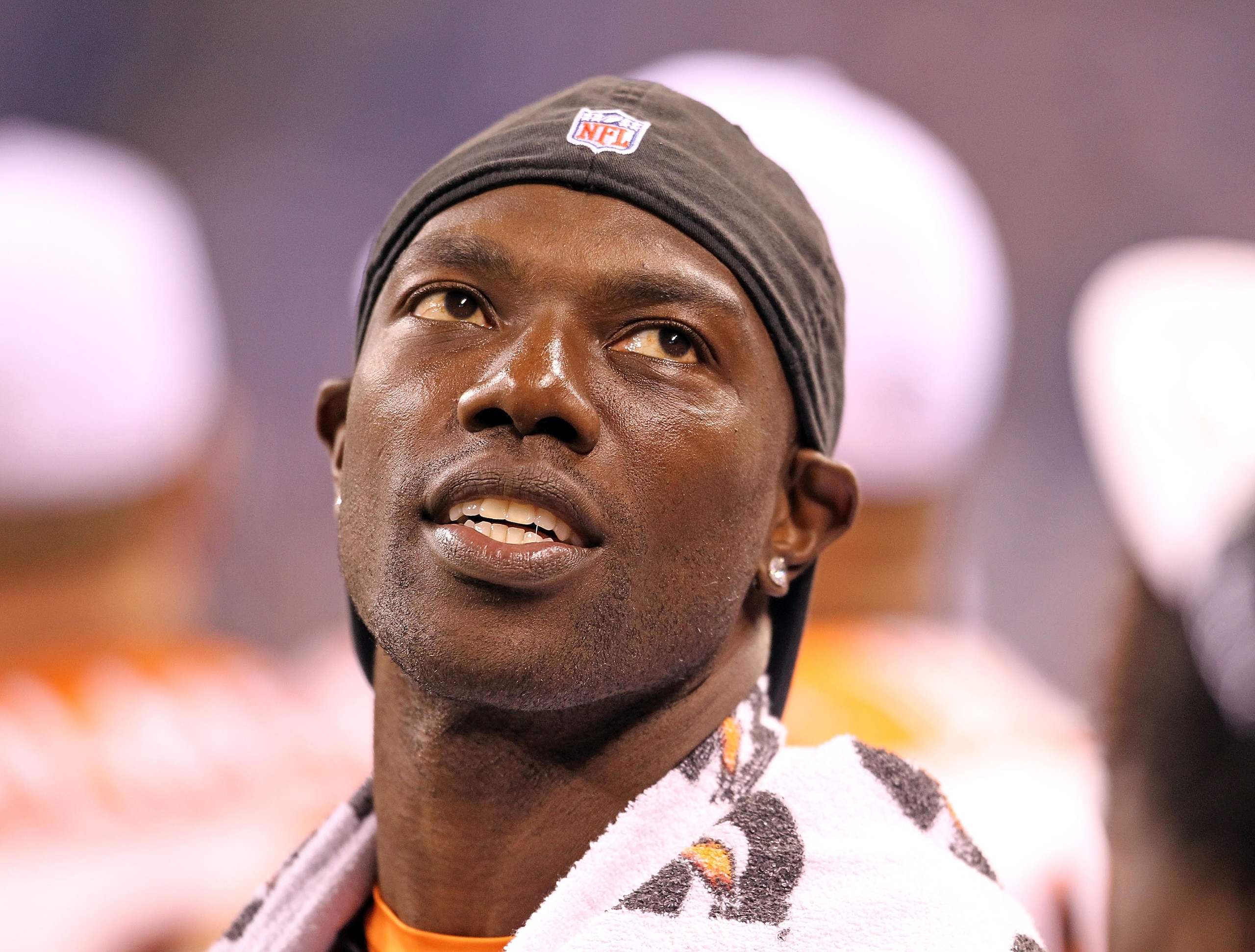 INDIANAPOLIS - SEPTEMBER 02:  Terrell Owens #81  of the Cincinnati Bengals watches from the sidelines during the NFL preseason game against the Indianapolis Colts at Lucas Oil Stadium on September 2, 2010 in Indianapolis, Indiana.  (Photo by Andy Lyons/Ge