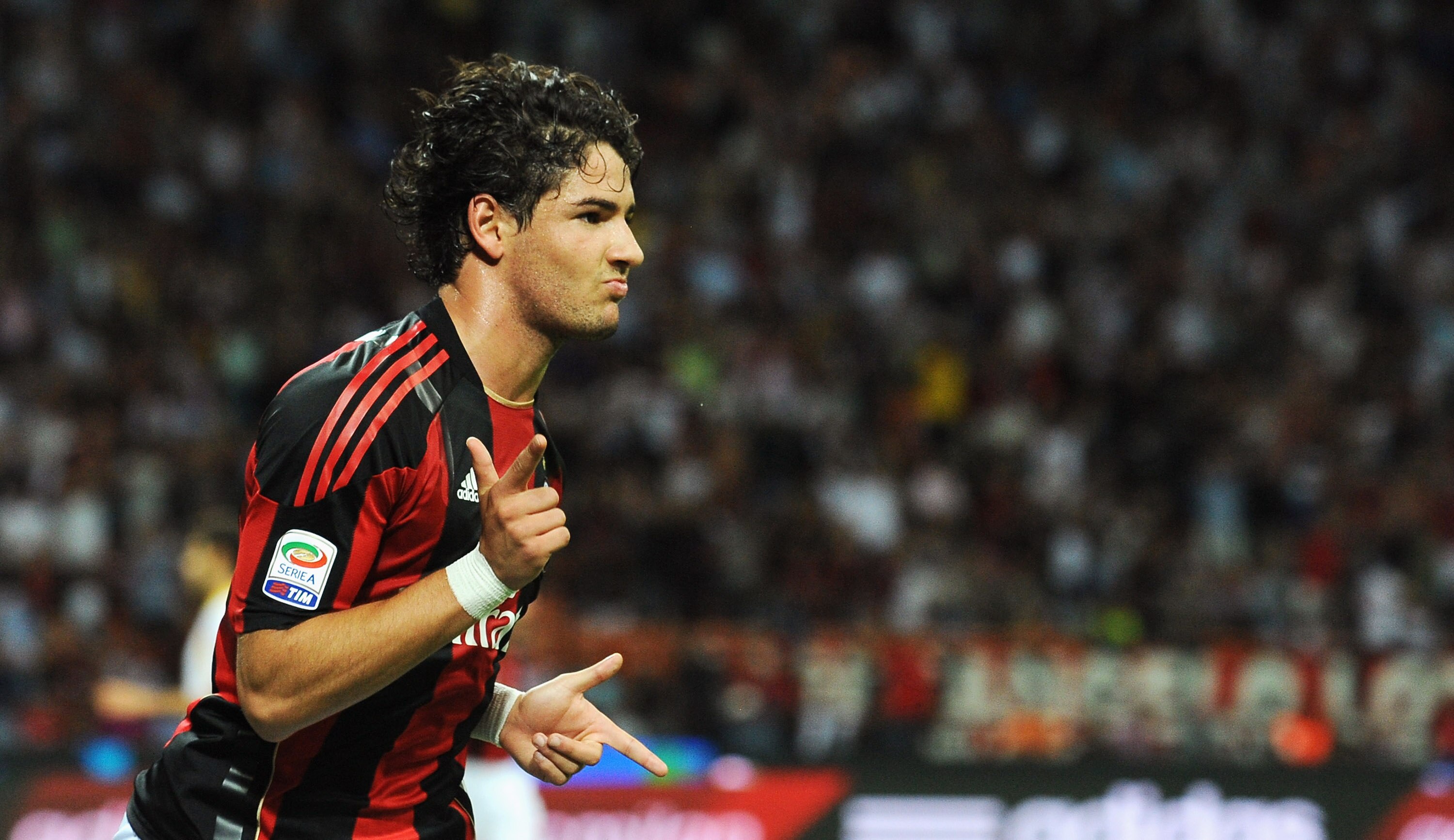 MILAN, ITALY - AUGUST 29:  Pato of AC Milan celebrates his second goal during the Serie A match between AC Milan and US Lecce at Stadio Giuseppe Meazza on August 29, 2010 in Milan, Italy.  (Photo by Valerio Pennicino/Getty Images)