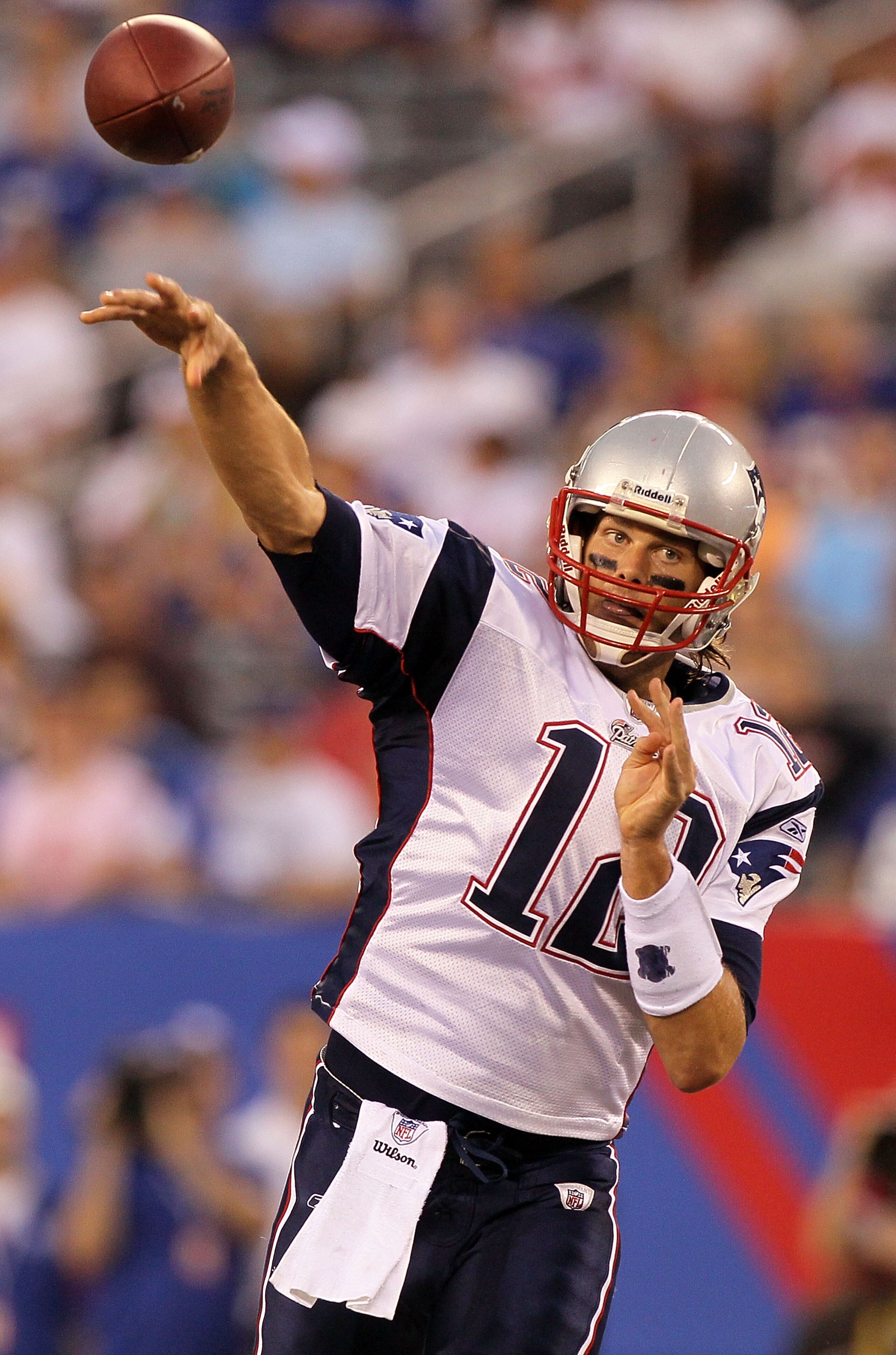 EAST RUTHERFORD, NJ - SEPTEMBER 02:  Tom Brady #12 of the New England Patriots throws a first quarter pass against the New York Giants on September 2, 2010 at the New Meadowlands Stadium in East Rutherford, New Jersey.  (Photo by Jim McIsaac/Getty Images)