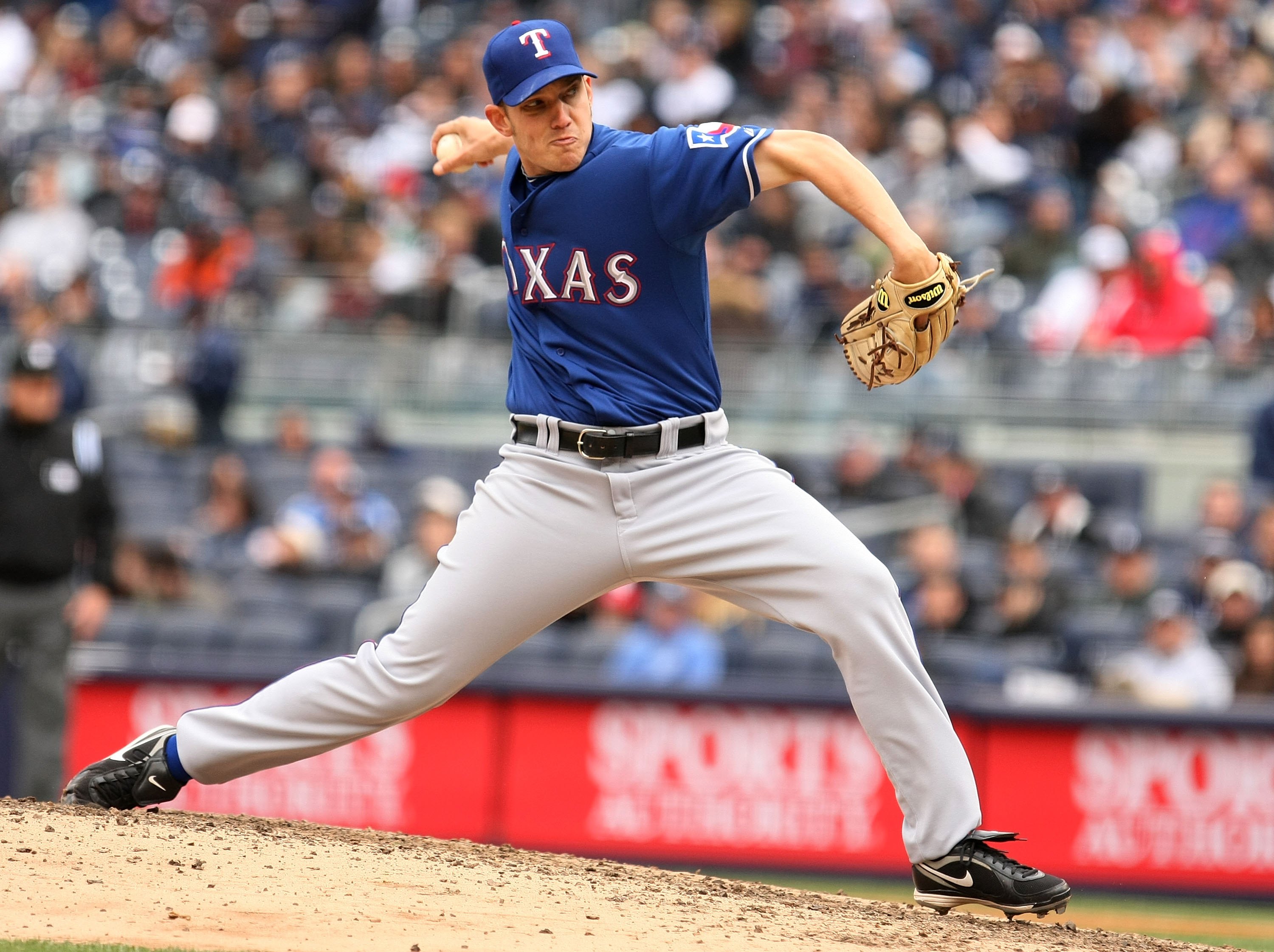NEW YORK - APRIL 17: Chris Ray #49 of the Texas Rangers in action against The New York Yankees during their game on April 17, 2010 at Yankee Stadium in the Bronx Borough of New York City.  (Photo by Al Bello/Getty Images)