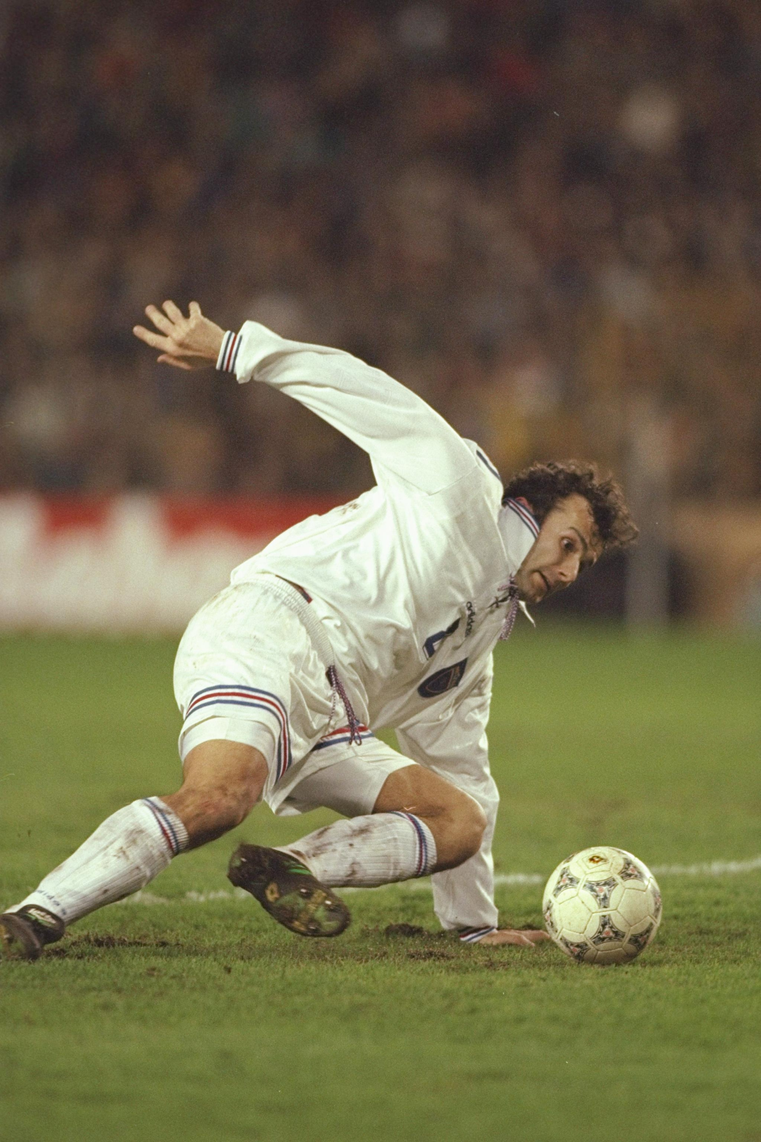 14 Dec 1996:  Dejan Savicevic of Yugoslavia in action during the World cup qualifier between Spain and Yugoslavia in Valencia, Spain. Spain won the match 2-0. Mandatory Credit: Ben Radford/Allsport