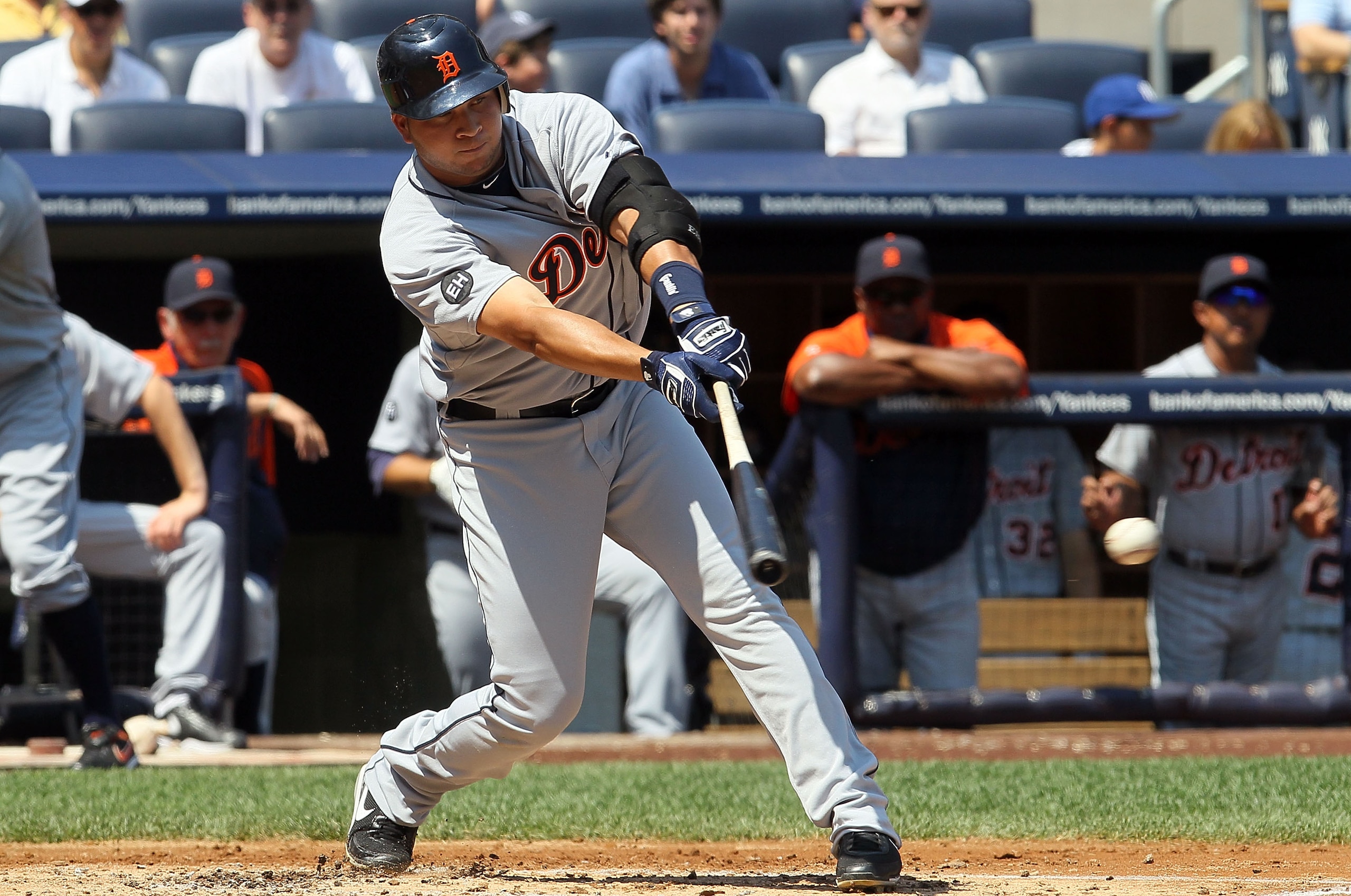 NEW YORK - AUGUST 19:  Jhonny Peralta #27 of the Detroit Tigers connects on a second inning base hit against the New York Yankees on August 19, 2010 at Yankee Stadium in the Bronx borough of New York City.  (Photo by Jim McIsaac/Getty Images)