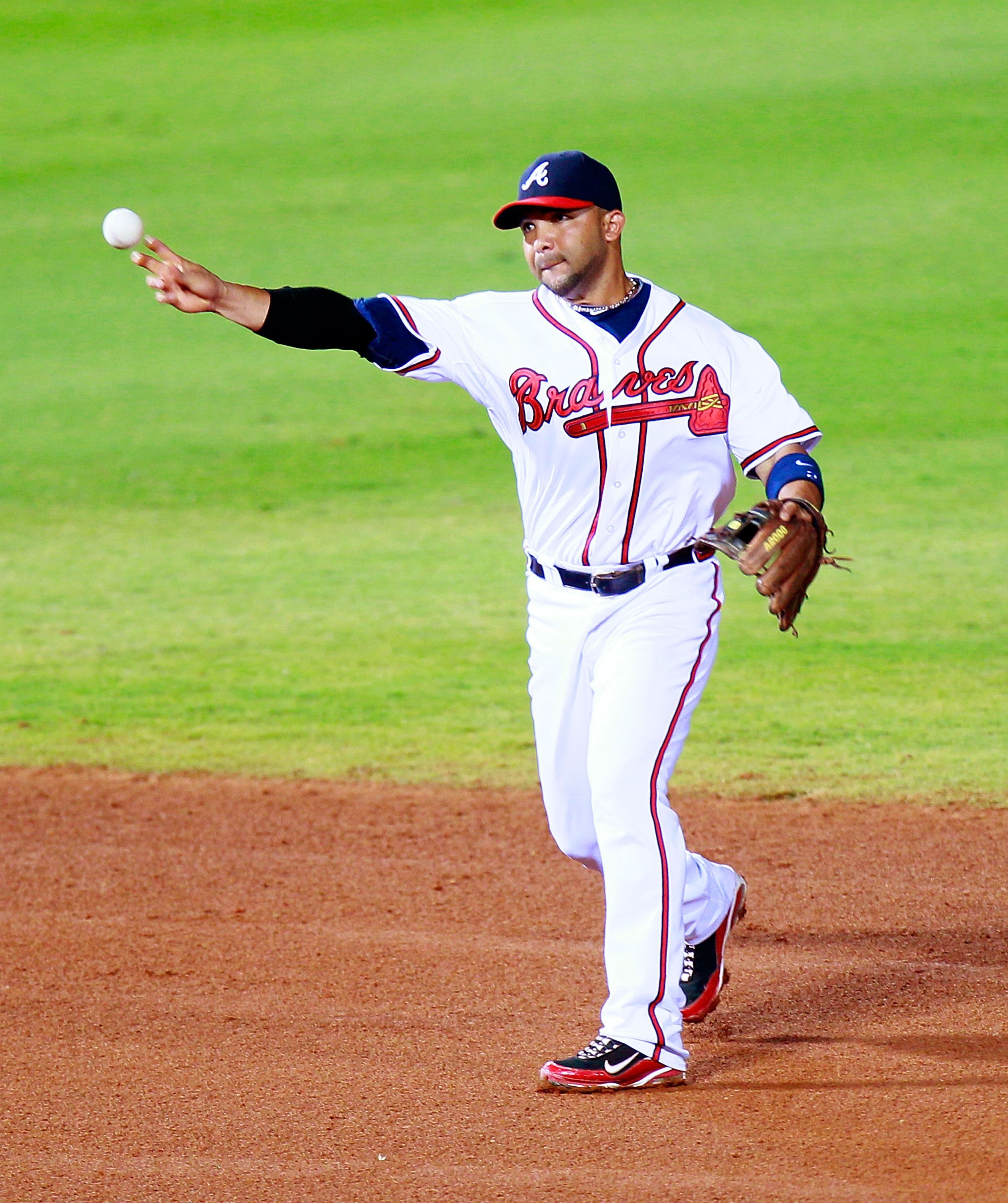 ATLANTA - AUGUST 31:  Alex Gonzalez #2 of the Atlanta Braves against the New York Mets at Turner Field on August 31, 2010 in Atlanta, Georgia.  (Photo by Kevin C. Cox/Getty Images)