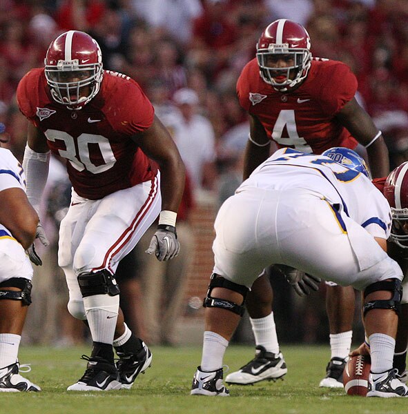 Donta' Hightower and Mark Barron locked into LB blitz position
