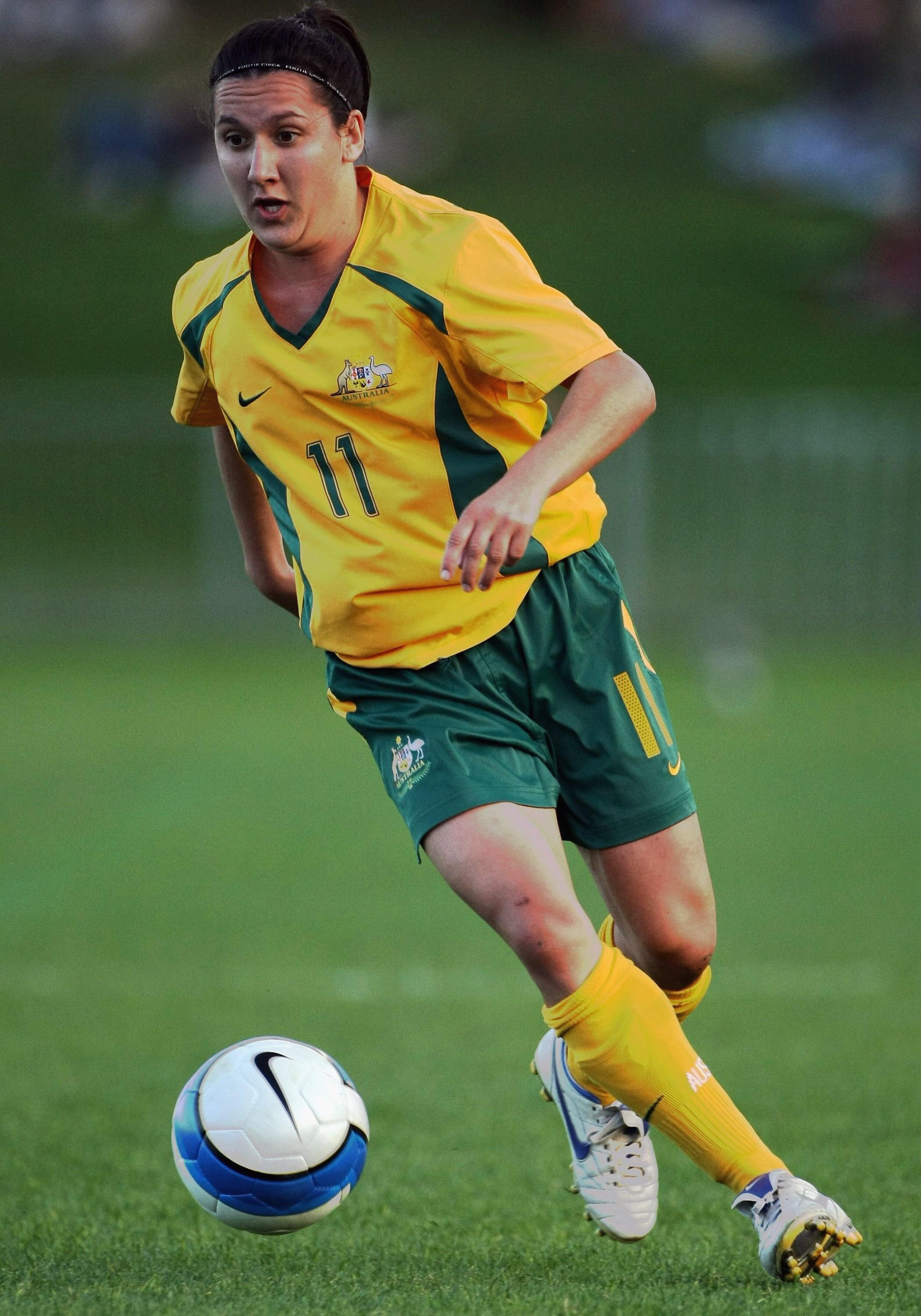 COFFS HARBOUR, AUSTRALIA - JUNE 10: Lisa De Vanna of Australia in action during the Olympic Qualification match between Australia and North Korea at BCU International Stadium on June 10, 2007 in Coffs Harbour, Australia.  (Photo by Robert Cianflone/Getty