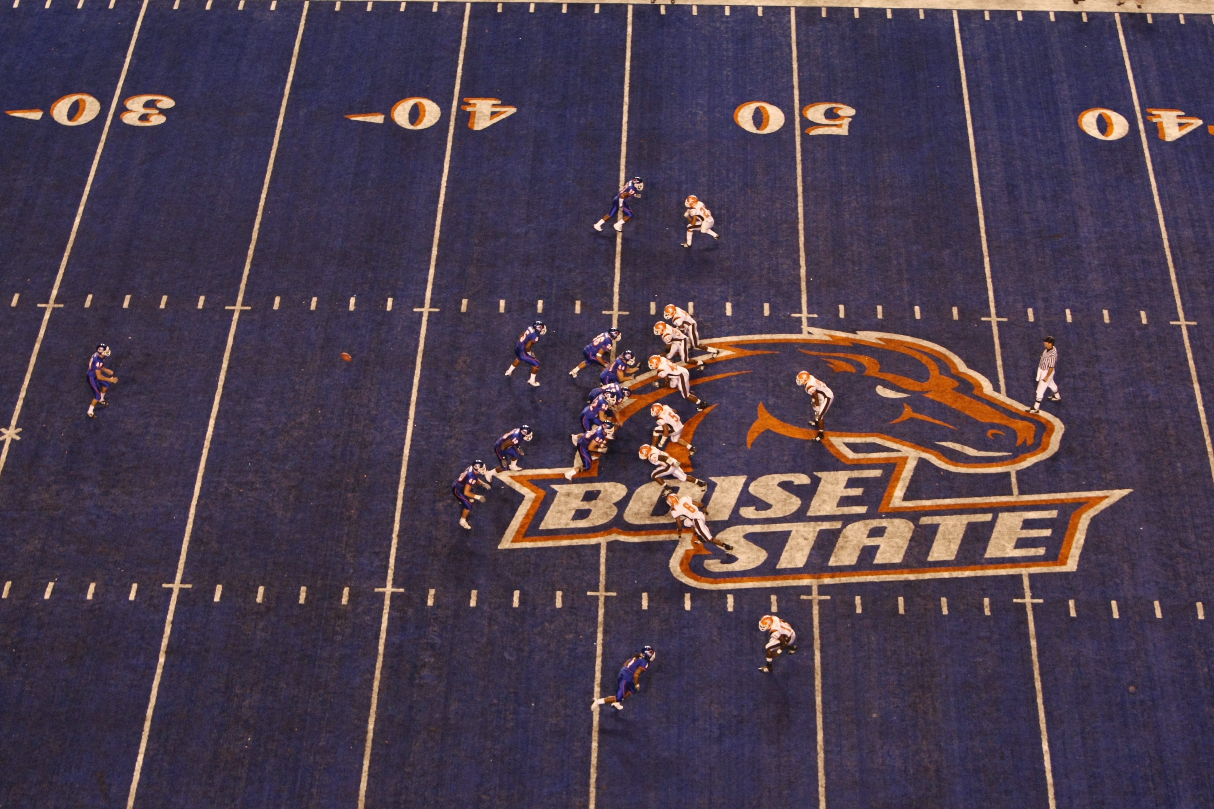 BOISE , ID - SEPTEMBER 13:  Punter Brad Elkin #49 of the Boise State Broncos prepares to kick against the Bowling Green Falcons at Bronco Stadium on September 13, 2008 in Boise, Idaho.  (Photo by Jonathan Ferrey/Getty Images)