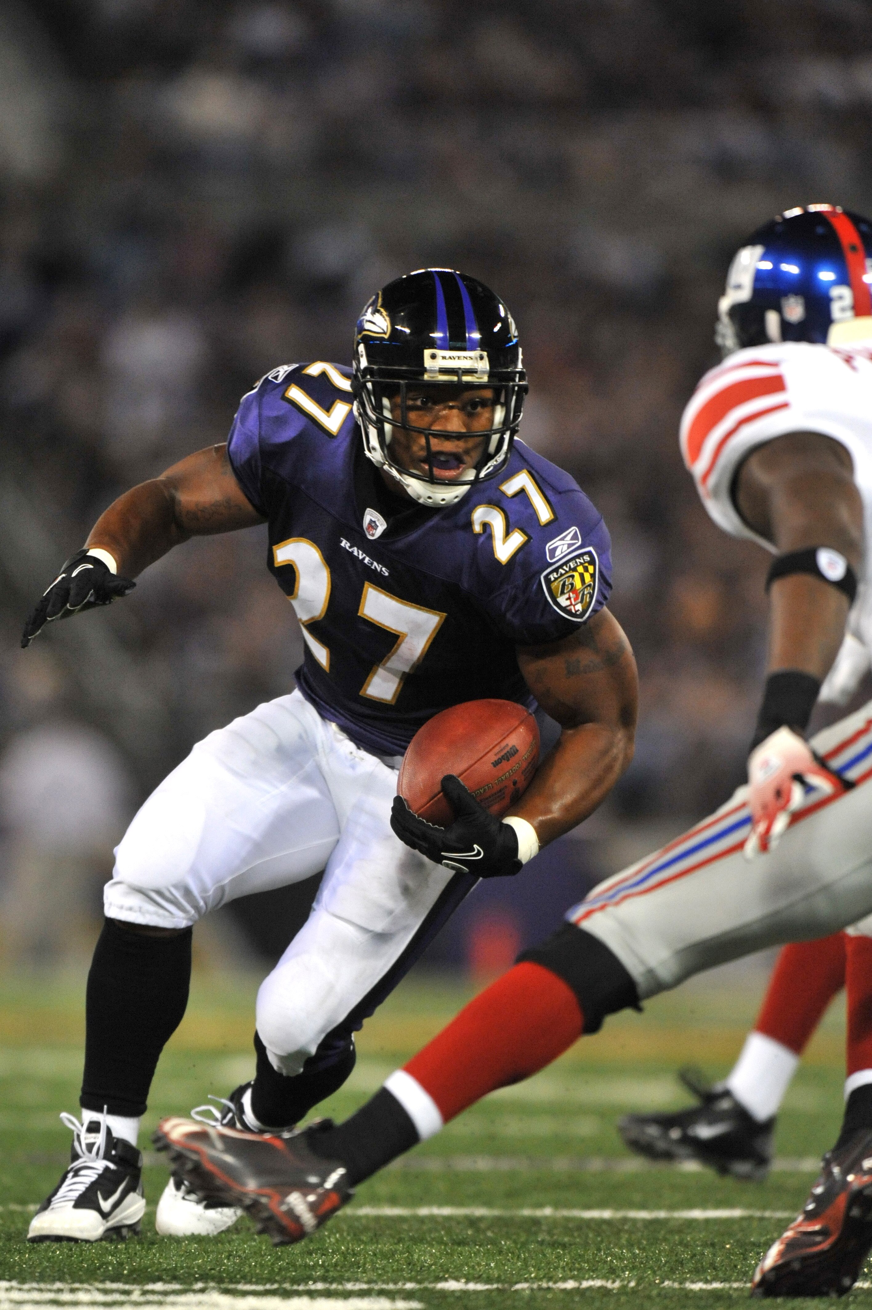 BALTIMORE - AUGUST 28: Ray Rice #27 of the Baltimore Ravens runs the ball against the New York Giants at M&T Bank Stadium on August 28, 2010 in Baltimore, Maryland. The Ravens lead the Giants 17-3. (Photo by Larry French/Getty Images) BALTIMORE - AUGUST 28: Ray Rice #27 of the Baltimore Ravens runs the ball against the New York Giants at M&T Bank Stadium on August 28, 2010 in Baltimore, Maryland. The Ravens lead the Giants 17-3. (Photo by Larry French/Getty Images)