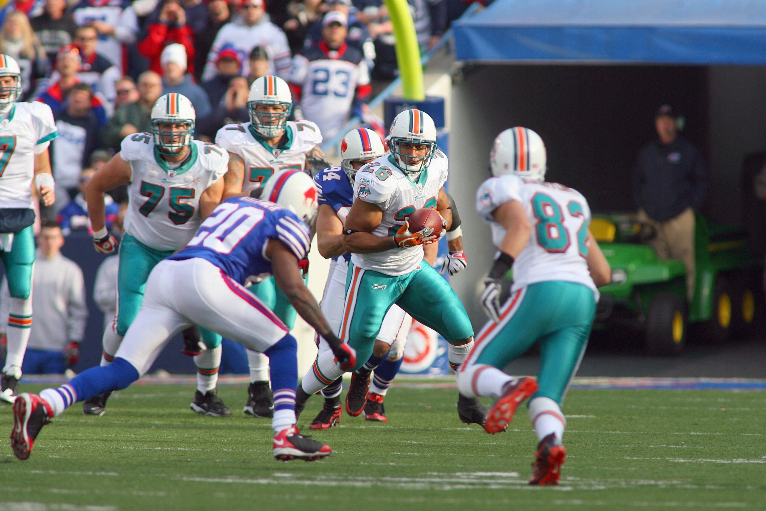 ORCHARD PARK, NY - NOVEMBER 29:  Lex Hilliard #26 of the Miami Dolphins carries the ball during the game against the Buffalo Bills at Ralph Wilson Stadium on November 29, 2009 in Orchard Park, New York. Buffalo won 31-14. (Photo by Rick Stewart/Getty Imag