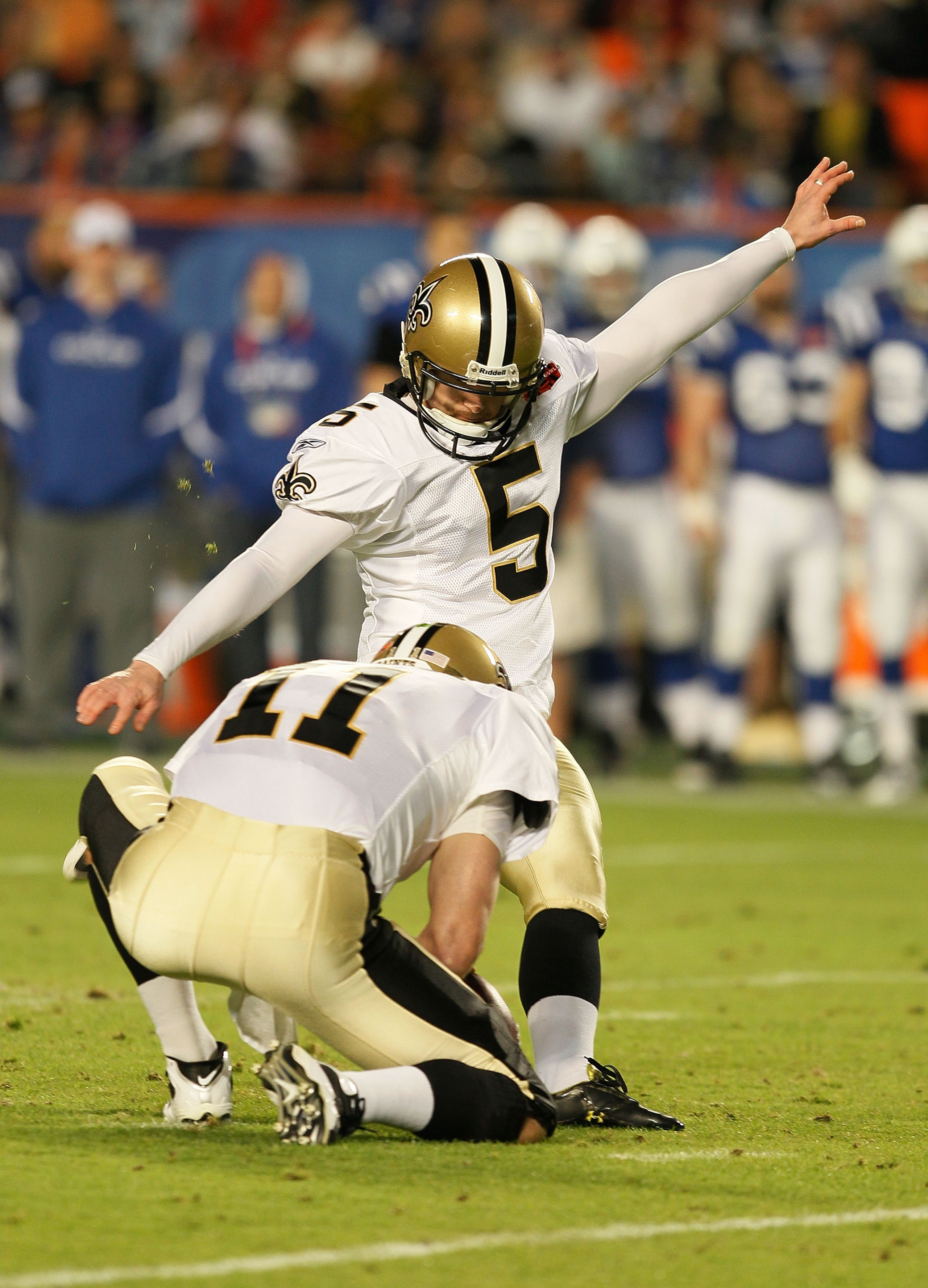 MIAMI GARDENS, FL - FEBRUARY 07: Garrett Hartley #5 of the New Orleans Saints kicks a field goal in the second quarter against the Indianapolis Colts during Super Bowl XLIV on February 7, 2010 at Sun Life Stadium in Miami Gardens, Florida.  (Photo by Andy