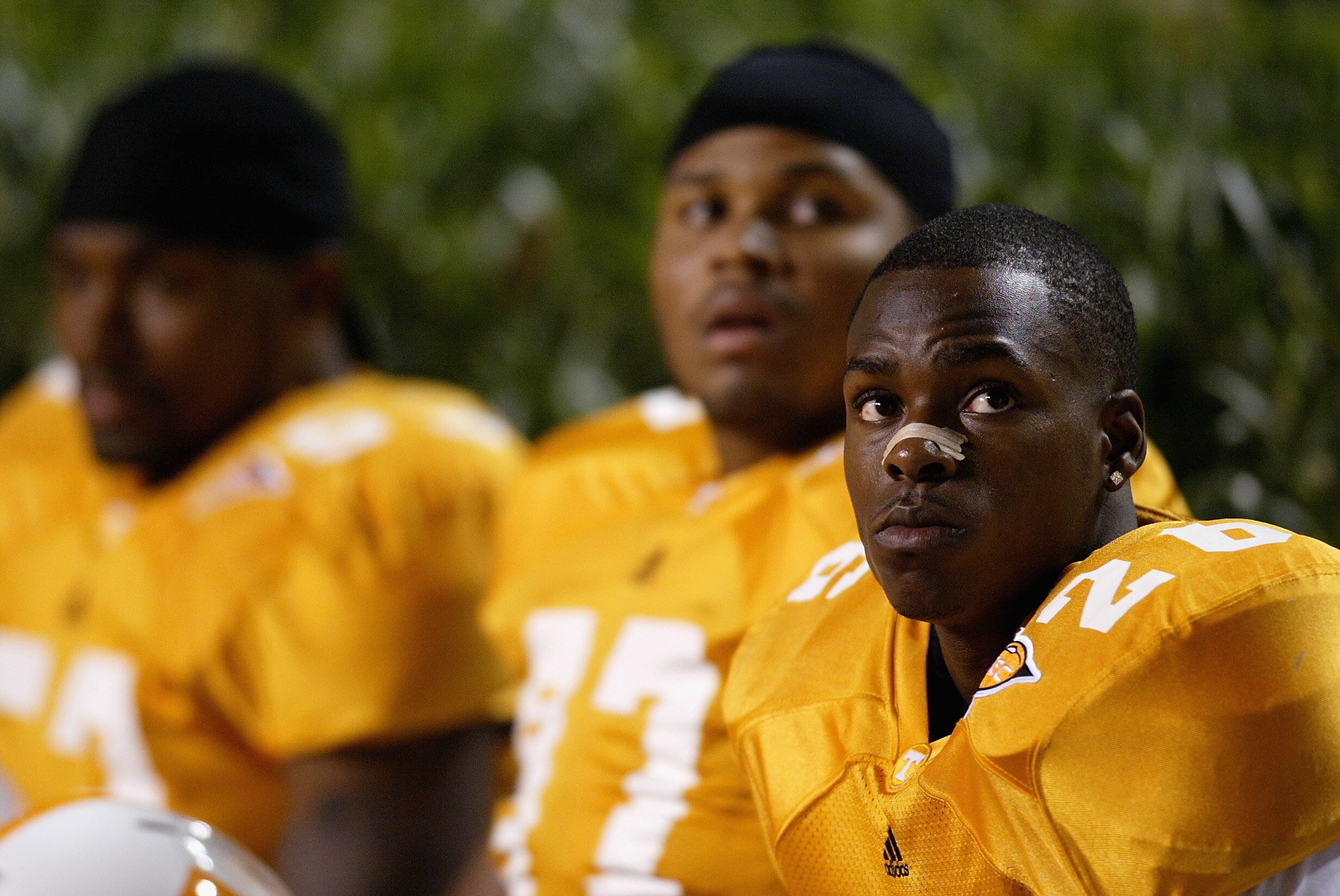 KNOXVILLE, TN - OCTOBER 2:  Corey Campbell #26 of the Tennessee Volunteers looks at the scoreboard after losing the game 34-10 against the Auburn Tigers at Neyland Stadium on October 2, 2004 in Knoxville, Tennessee. (Photo by Streeter Lecka/Getty Images)