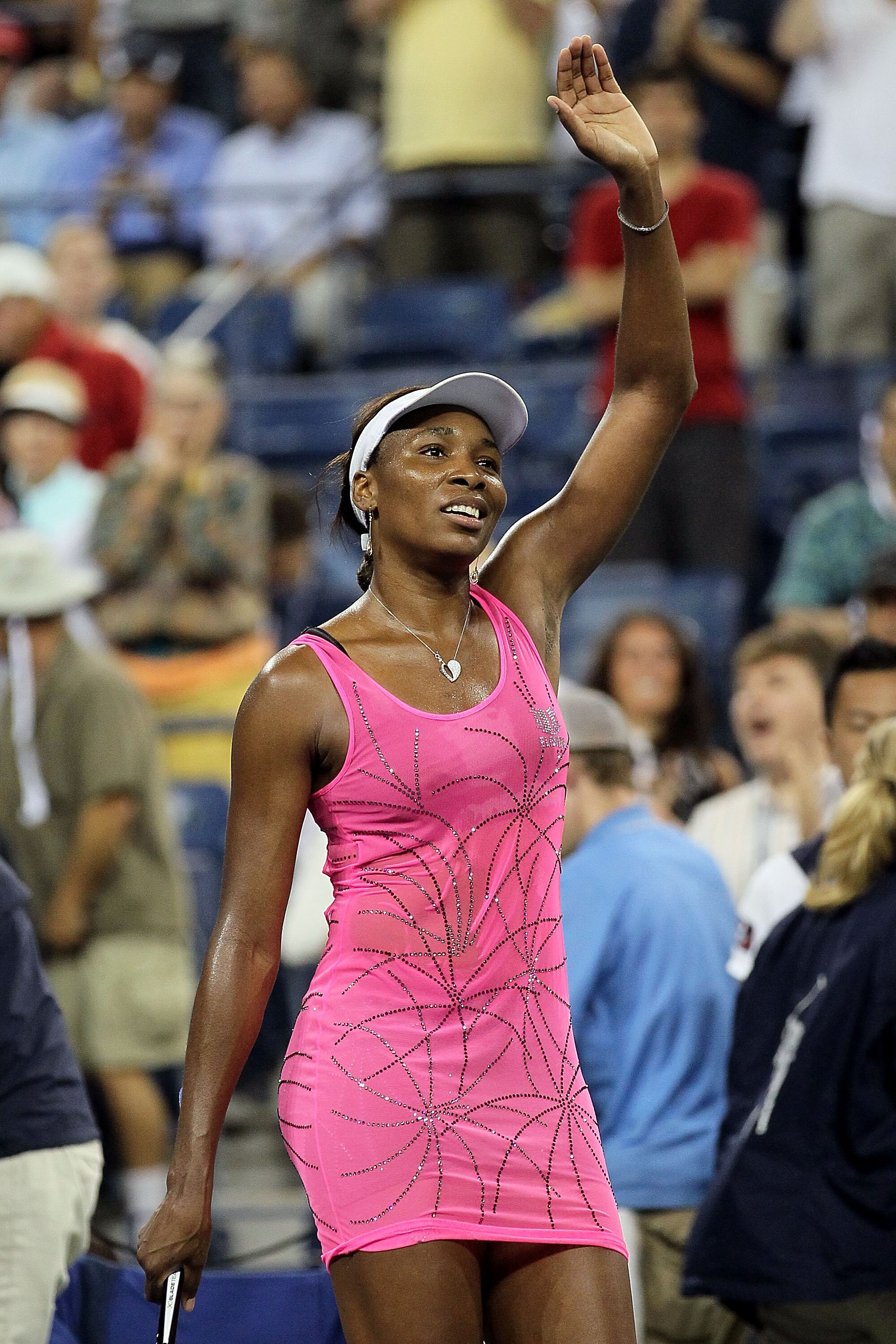NEW YORK - SEPTEMBER 07: Venus Williams of the United States waves to the fans afte she won her match against Francesca Schiavone of Italy during day nine of the 2010 U.S. Open at the USTA Billie Jean King National Tennis Center on September 7, 2010 in t NEW YORK - SEPTEMBER 07: Venus Williams of the United States waves to the fans afte she won her match against Francesca Schiavone of Italy during day nine of the 2010 U.S. Open at the USTA Billie Jean King National Tennis Center on September 7, 2010 in t