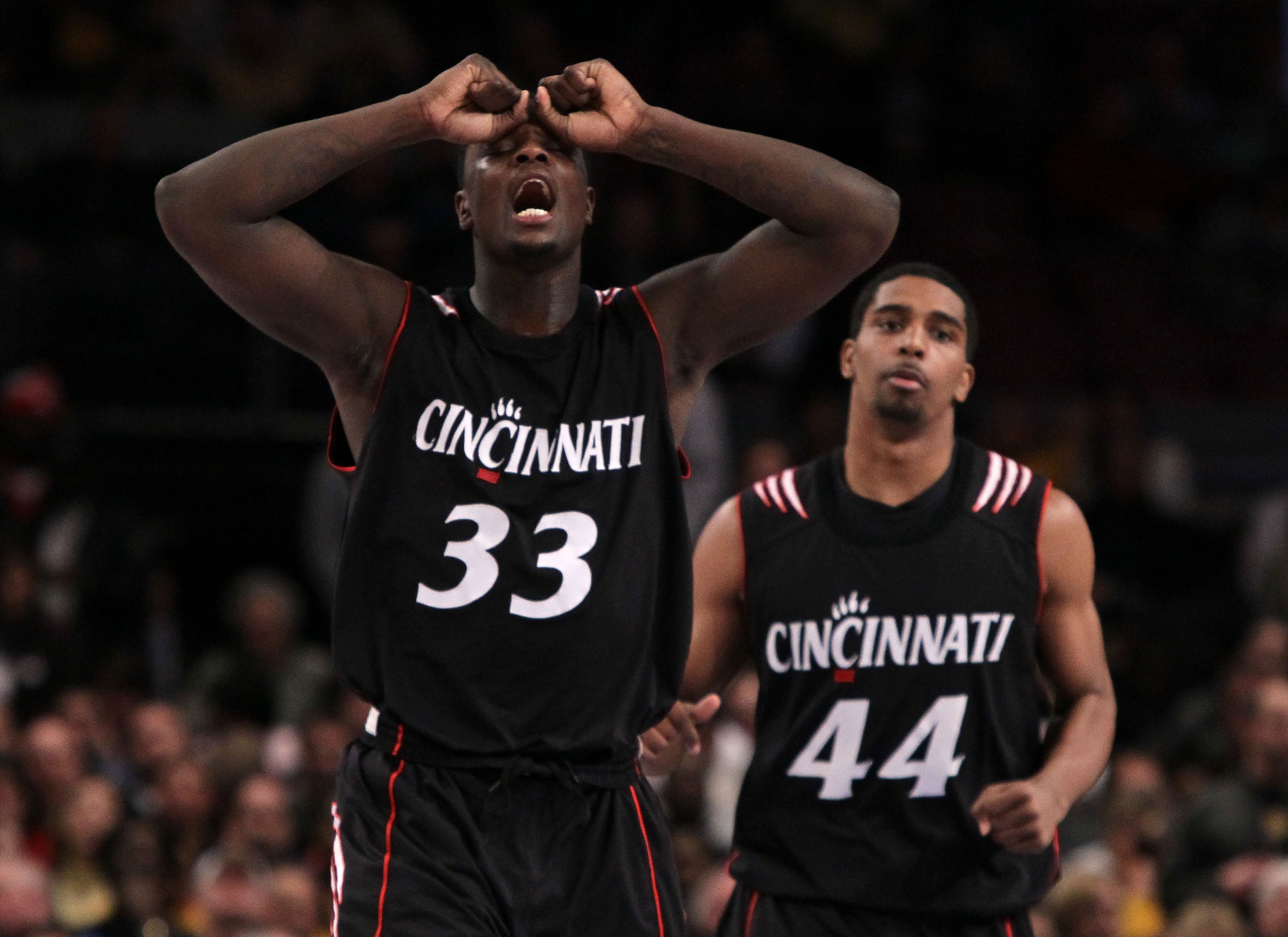 NEW YORK - MARCH 11: Lance Stephenson #33 of the Cincinnati Bearcats reacts late in the game against the West Virginia Mountaineers during the quarterfinal of the 2010 NCAA Big East Tournament at Madison Square Garden on March 11, 2010 in New York City.