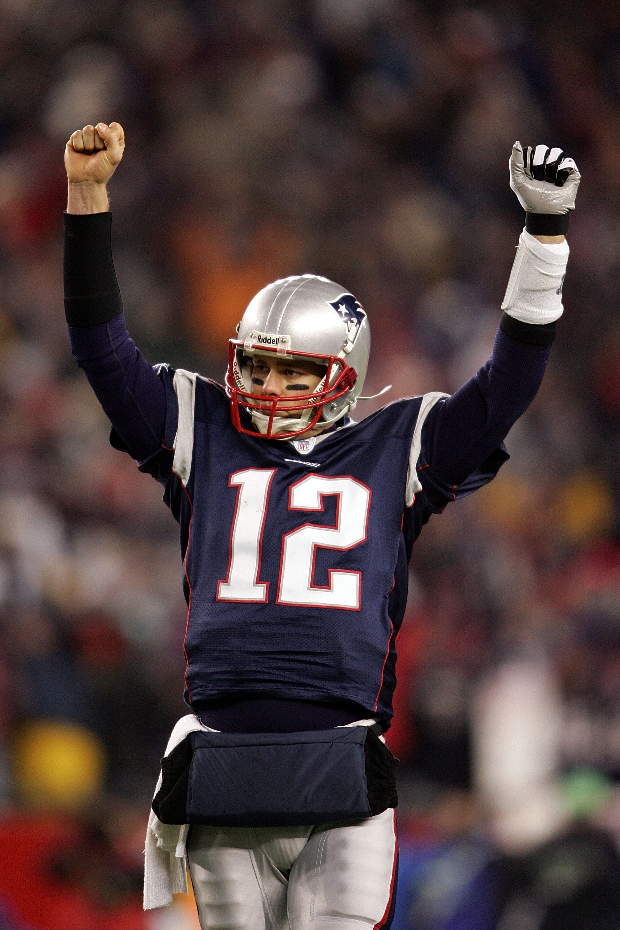 FOXBORO, MA - JANUARY 20:  Tom Brady #12 of the New England Patriots celebrates after defeating the San Diego Chargers by a score of 21-12 to win the AFC Championship Game on January 20, 2008 at Gillette Stadium in Foxboro, Massachusetts.  (Photo by Elsa/