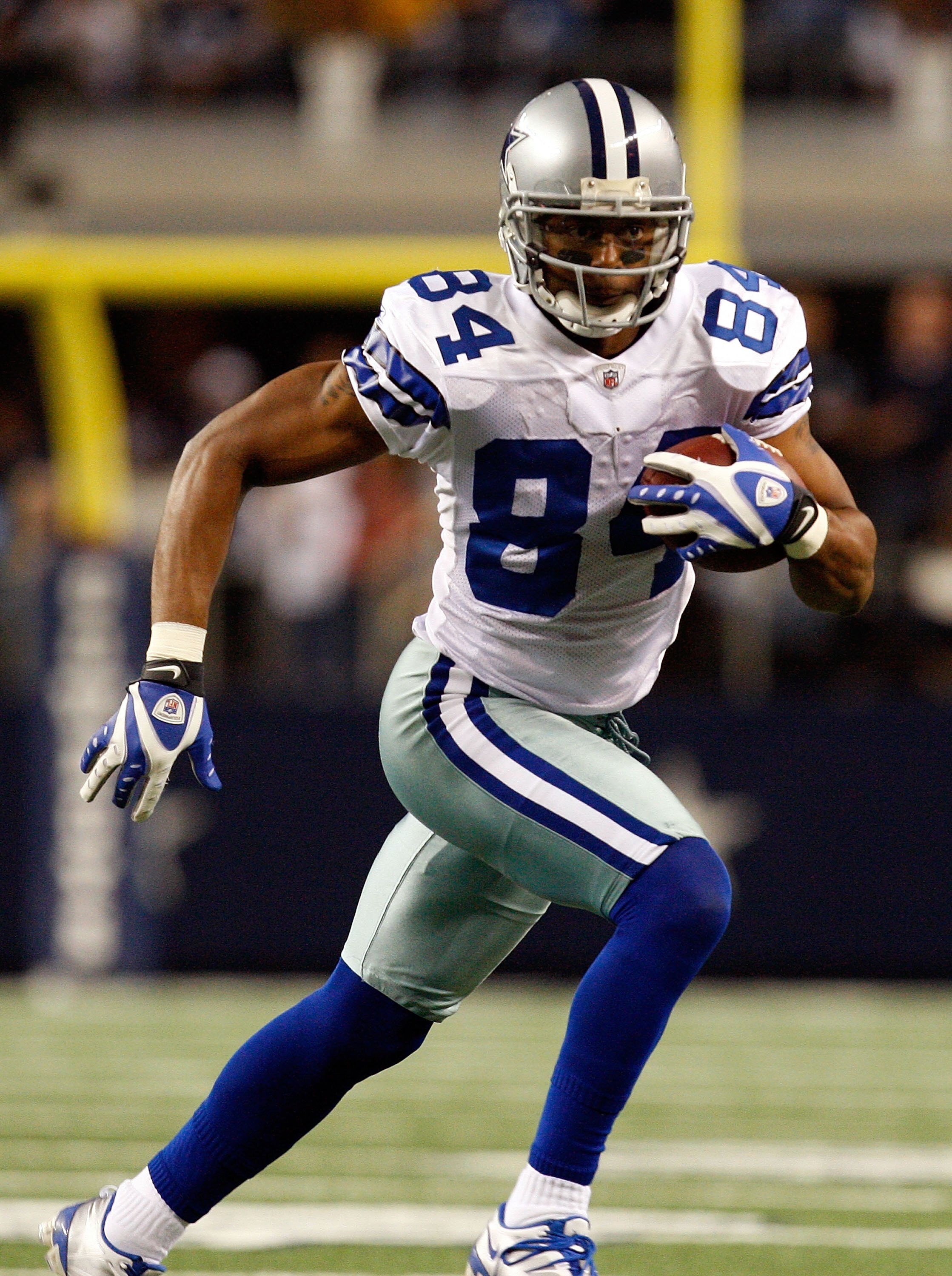ARLINGTON, TX - DECEMBER 13:  Wide receiver Patrick Crayton #84 of the Dallas Cowboys at Cowboys Stadium on December 13, 2009 in Arlington, Texas.  (Photo by Ronald Martinez/Getty Images)