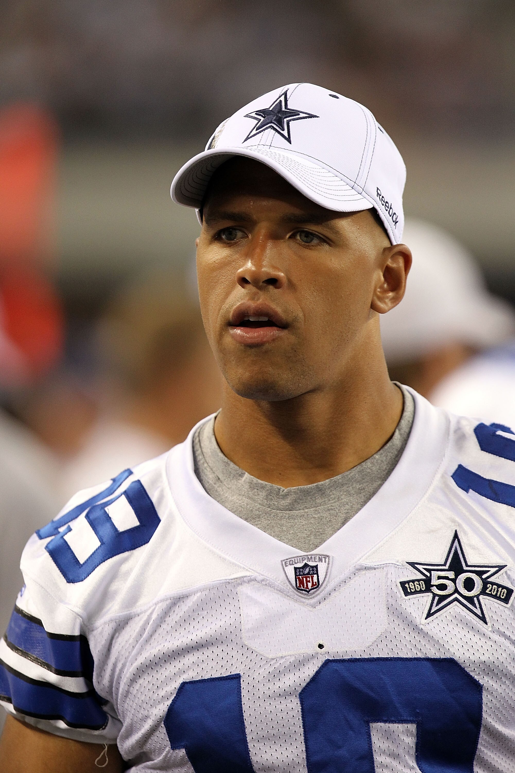 ARLINGTON, TX - SEPTEMBER 02: Wide receiver Miles Austin #19 of the Dallas Cowboys at Cowboys Stadium on September 2, 2010 in Arlington, Texas.  (Photo by Ronald Martinez/Getty Images)