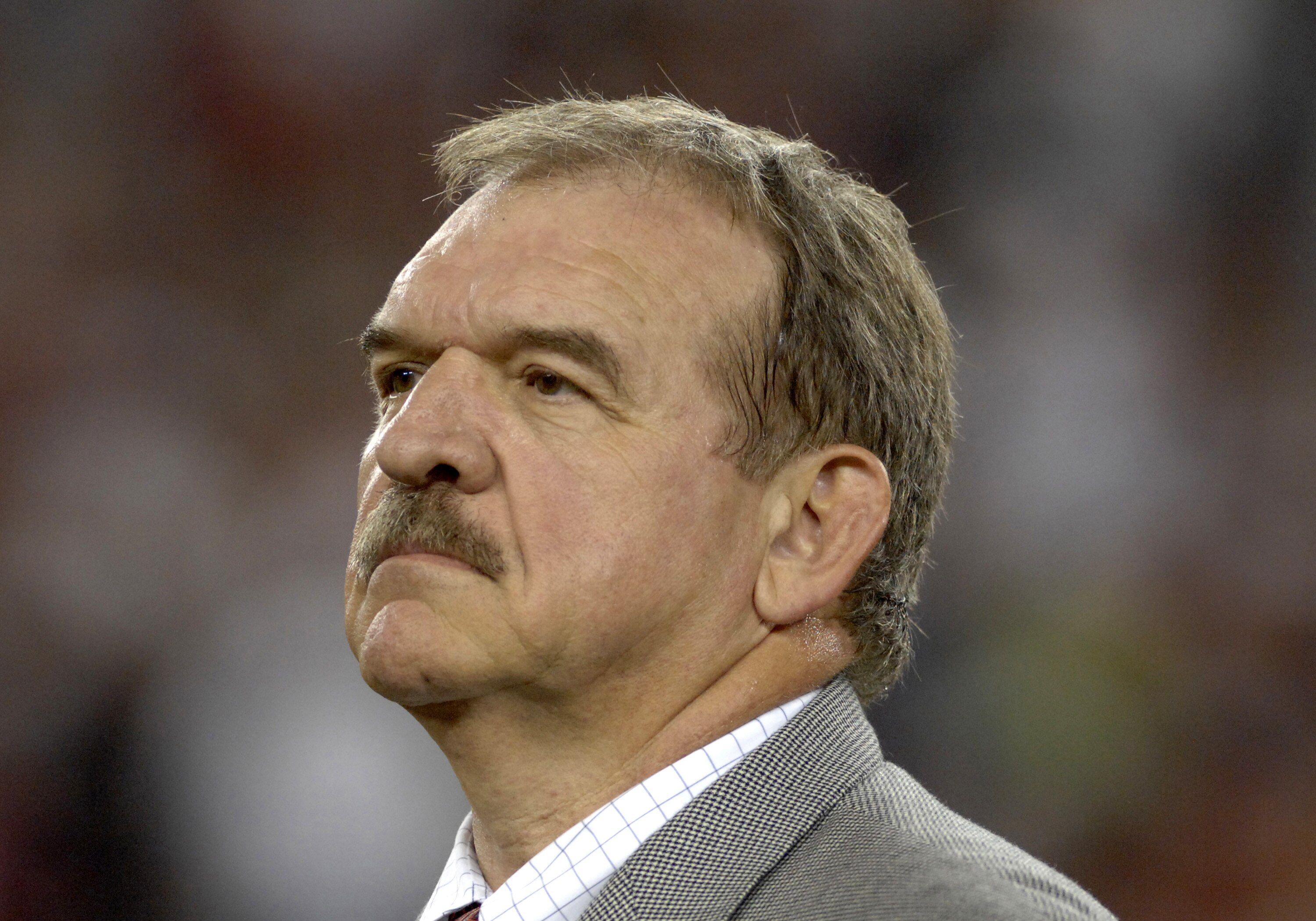 Retired Cardinals lineman Dan Dierdorf is named to the team's Ring of Honor  before play  against the Chicago Bears Oct. 16, 2006 in Phoenix.  The Bears won 24 - 23 on Monday Night Football and remained undefeated.  (Photo by Al Messerschmidt/Getty Images