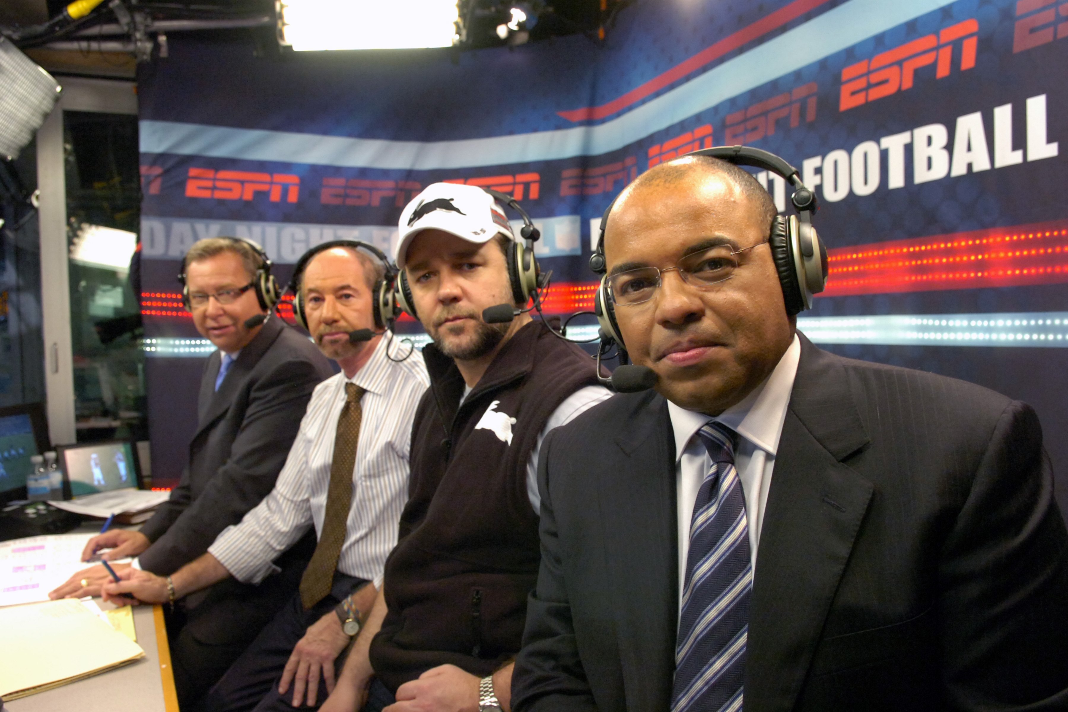 JACKSONVILLE, FL - OCTOBER 22: Actor Russell Crowe is interviewed in the ESPN broadcast booth as the Jacksonville Jaguars host the Indianapolis Colts at the Jacksonville Municipal Stadium on October 22, 2007 in Jacksonville, Florida.  The Colts won 29 - 7