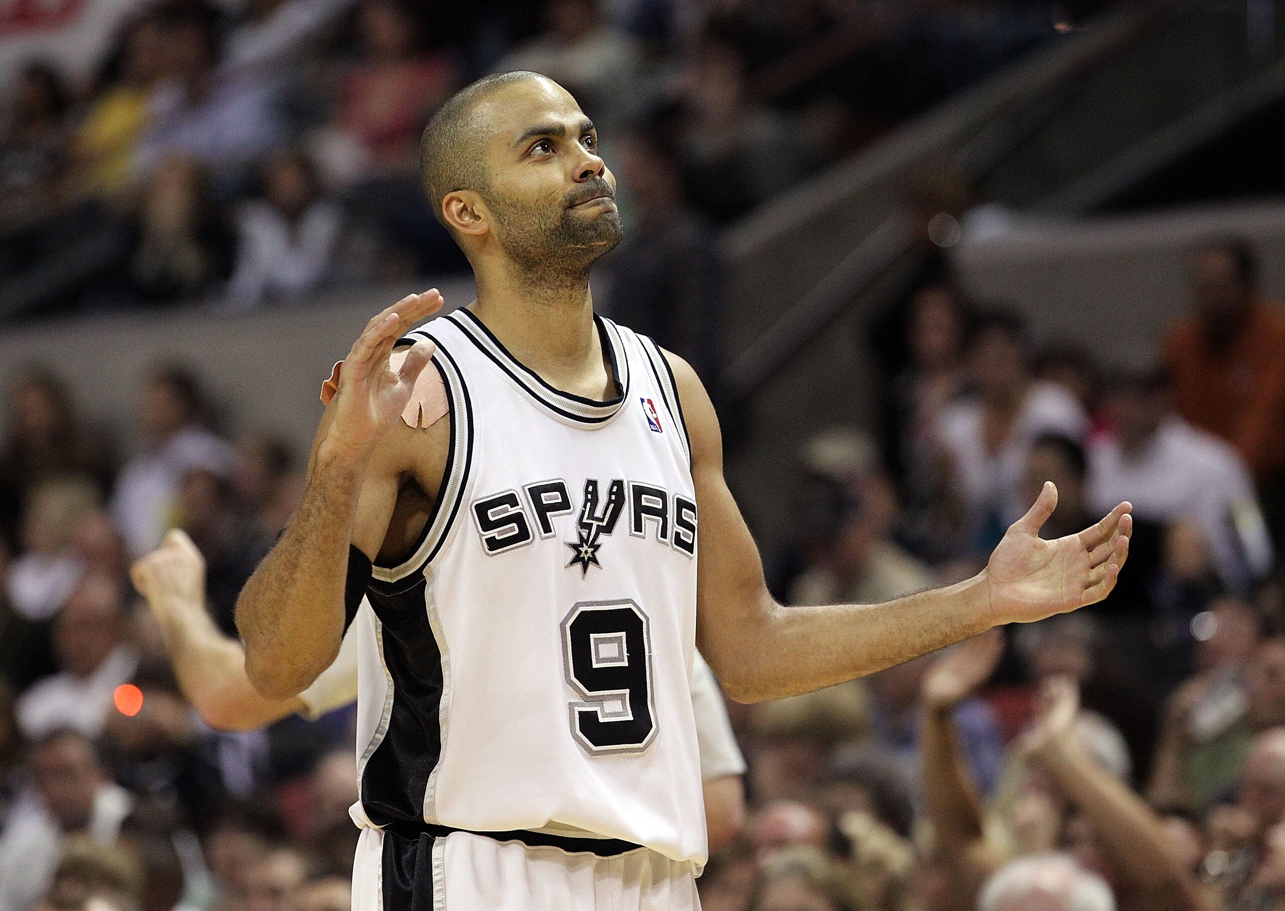 SAN ANTONIO - MAY 09: Guard Tony Parker #9 of the San Antonio Spurs reacts during a 107-101 loss against the Phoenix Suns in Game Four of the Western Conference Semifinals during the 2010 NBA Playoffs at AT&T Center on May 9, 2010 in San Antonio, Texas. SAN ANTONIO - MAY 09: Guard Tony Parker #9 of the San Antonio Spurs reacts during a 107-101 loss against the Phoenix Suns in Game Four of the Western Conference Semifinals during the 2010 NBA Playoffs at AT&T Center on May 9, 2010 in San Antonio, Texas.