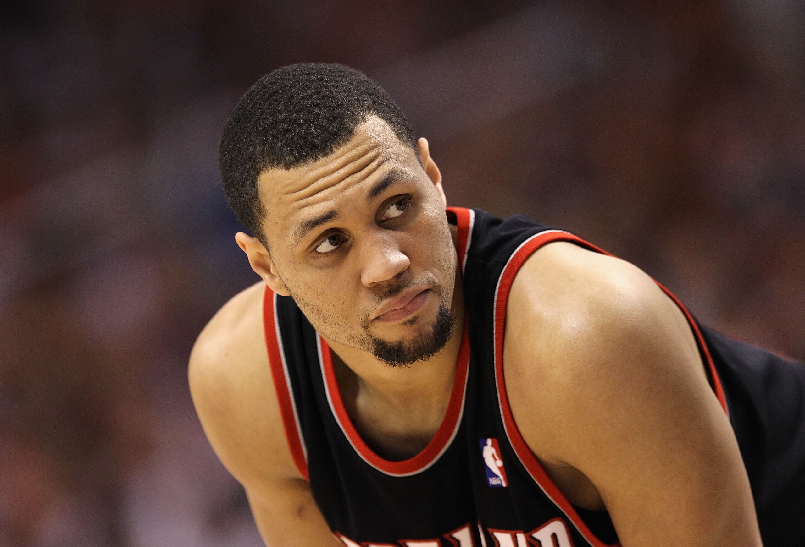 PHOENIX - APRIL 26: Brandon Roy #7 of the Portland Trail Blazers in action during Game Five of the Western Conference Quarterfinals of the 2010 NBA Playoffs against the Phoenix Suns at US Airways Center on April 26, 2010 in Phoenix, Arizona. The Suns def PHOENIX - APRIL 26: Brandon Roy #7 of the Portland Trail Blazers in action during Game Five of the Western Conference Quarterfinals of the 2010 NBA Playoffs against the Phoenix Suns at US Airways Center on April 26, 2010 in Phoenix, Arizona. The Suns def