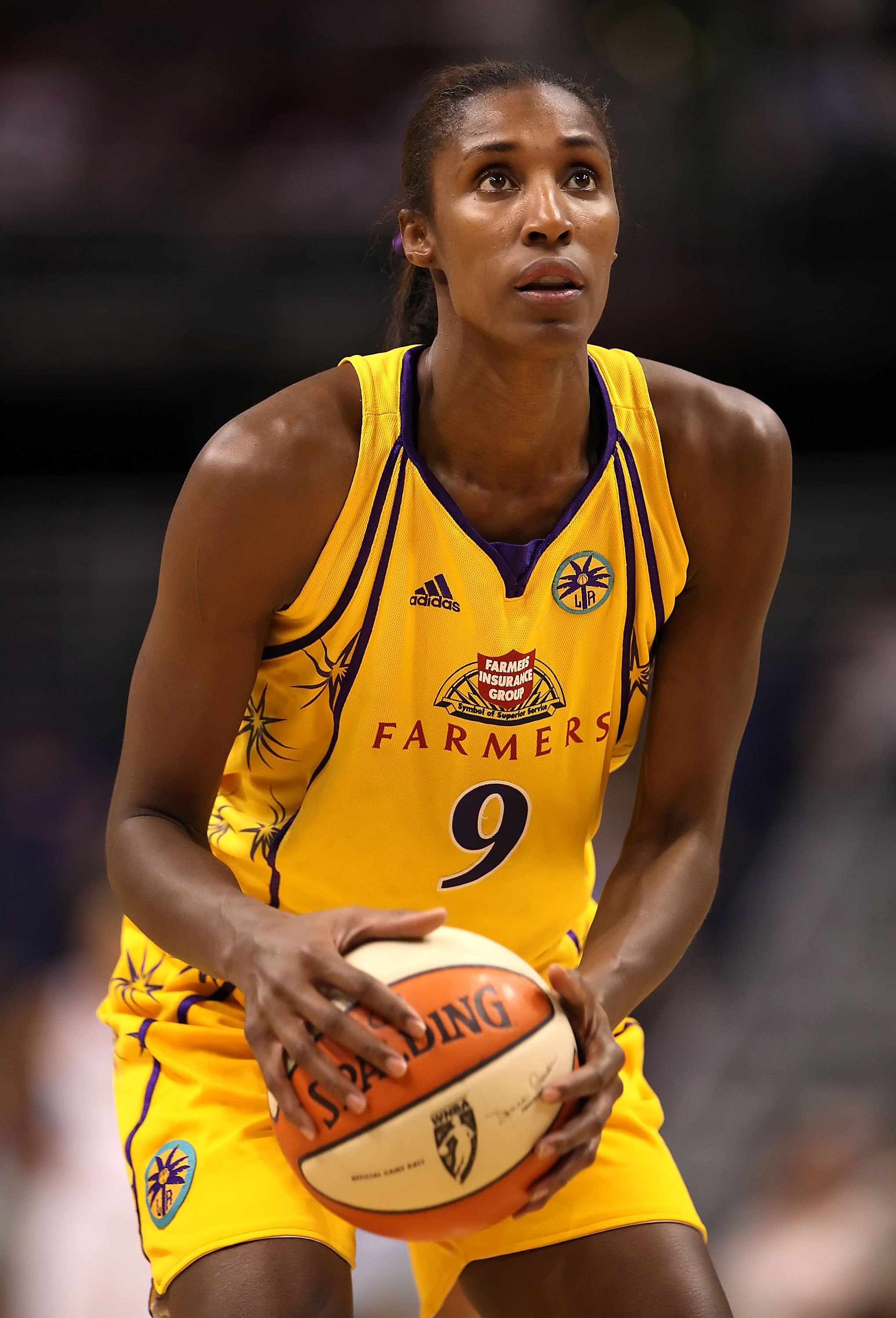 PHOENIX - SEPTEMBER 25:  Lisa Leslie #9 of the Los Angeles Sparks shoots a free throw shot against the Phoenix Mercury in Game Two of the Western Conference Finals during the 2009 WNBA Playoffs at US Airways Center on August 21, 2009 in Phoenix, Arizona. 